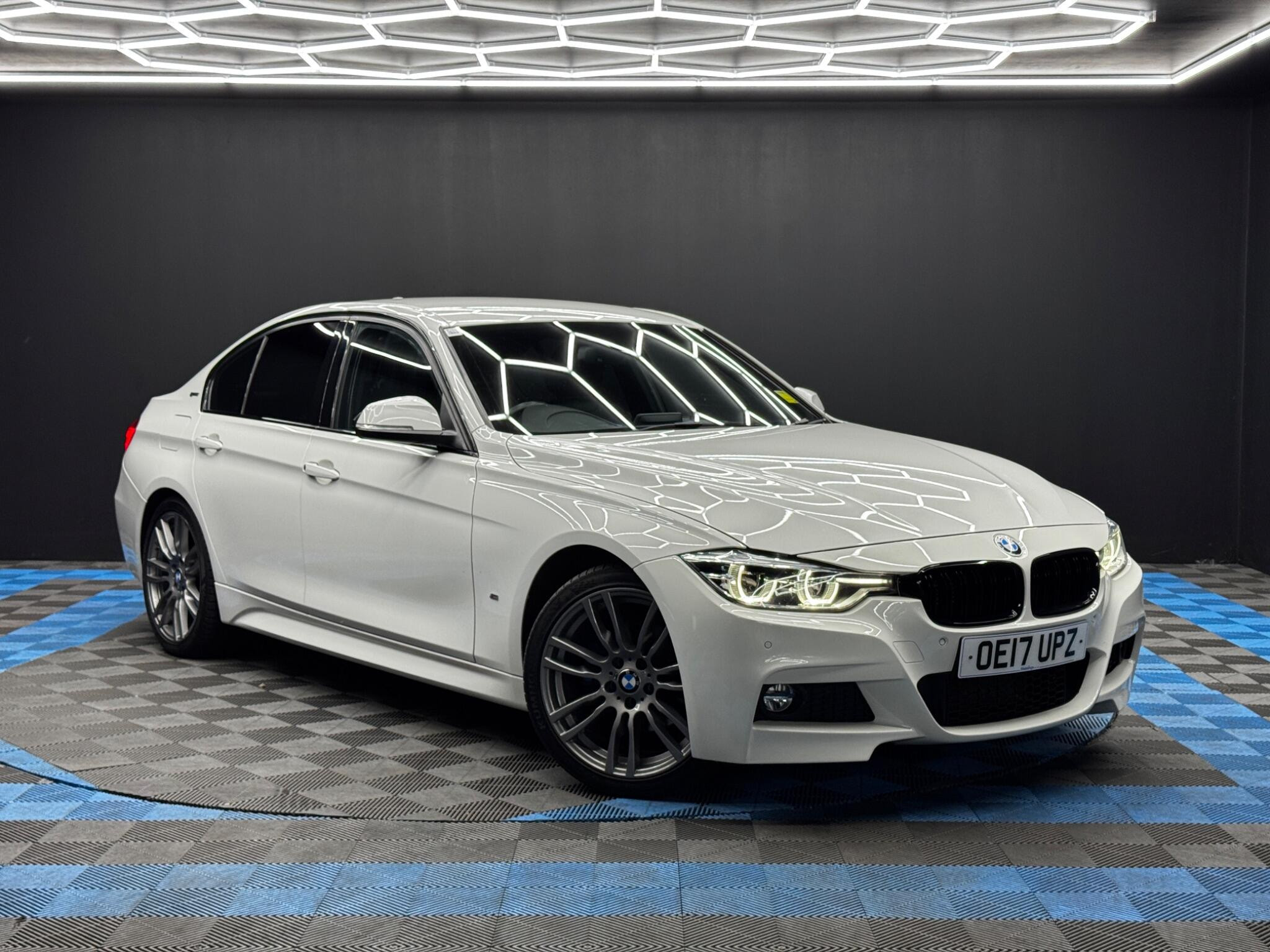 BMW 3 Series 2.0 330e 7.6kWh M Sport Auto Euro 6 (s/s) 4dr 4dr Automatic 2026