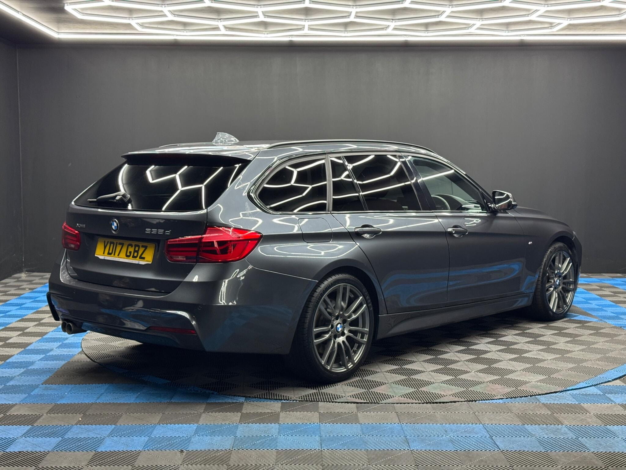 BMW 3 Series 3.0 335d M Sport Touring Auto xDrive Euro 6 (s/s) 5dr 5dr Automatic 2026