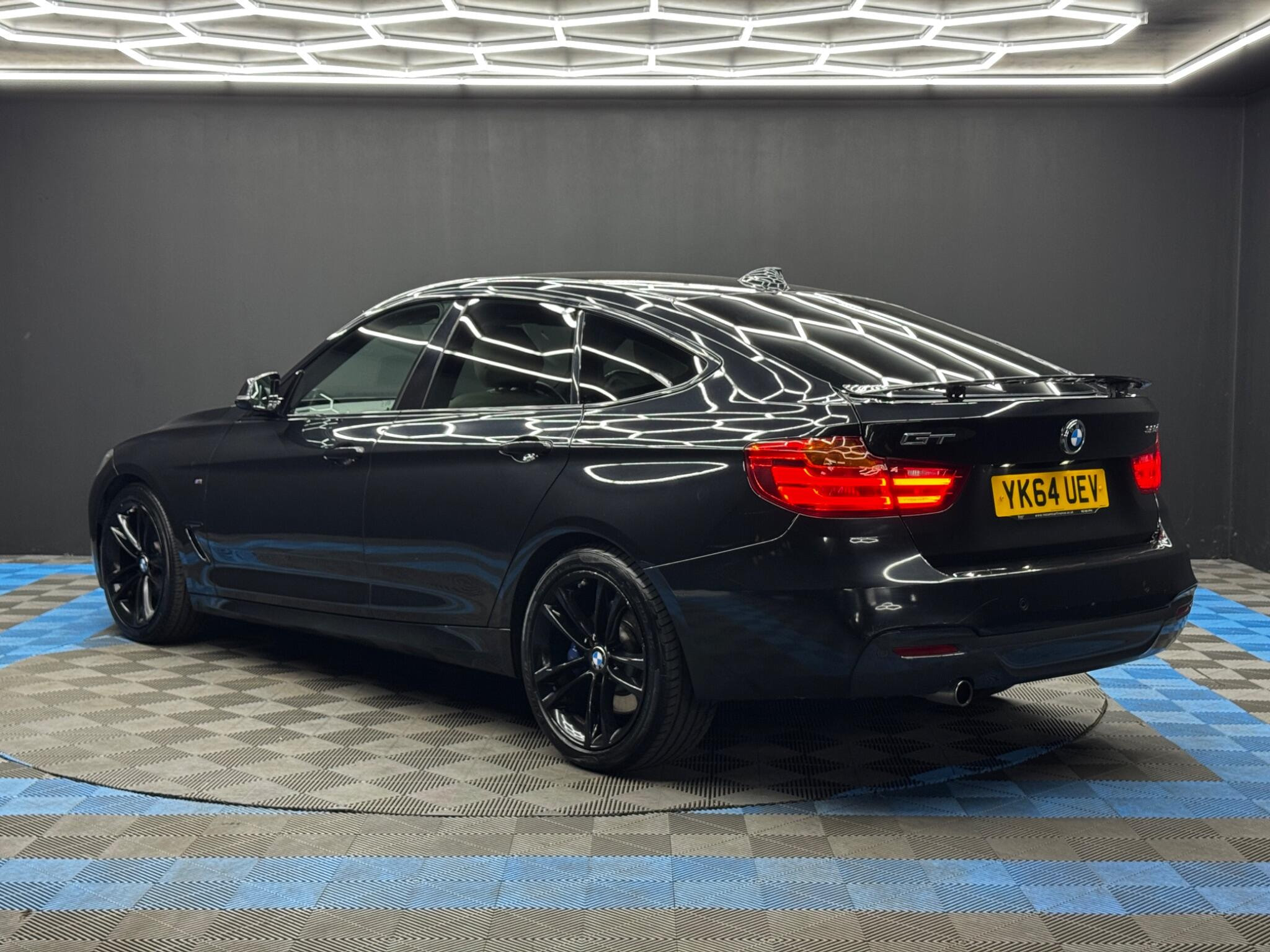 BMW 3 Series Gran Turismo 2.0 320d M Sport GT Auto Euro 6 (s/s) 5dr 5dr Automatic 2026