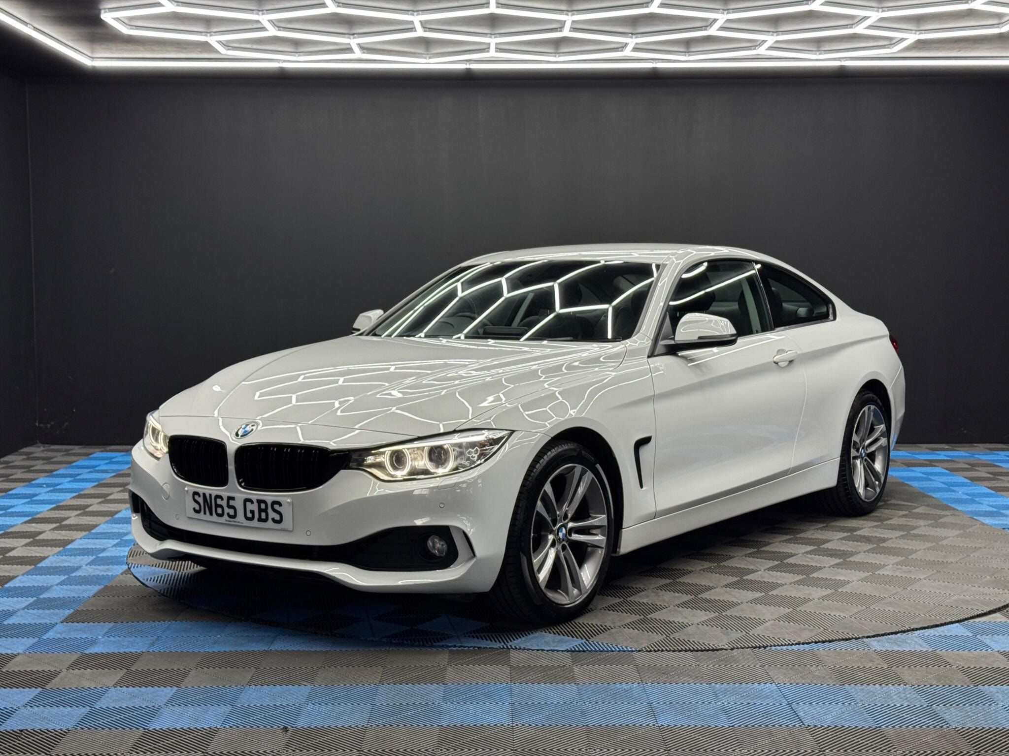 BMW 4 Series 2.0 420d Sport xDrive Euro 6 (s/s) 2dr 2dr Manual 2026