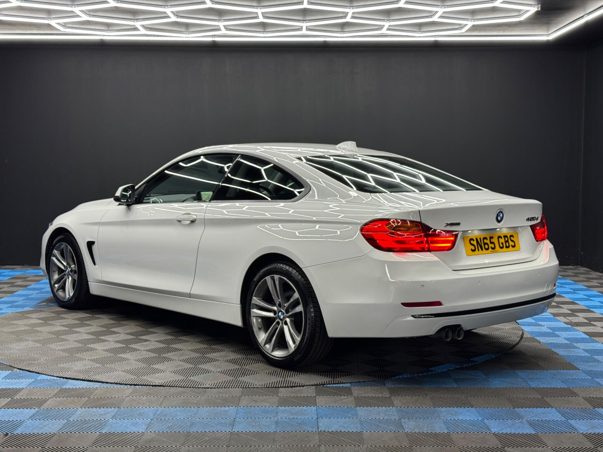 BMW 4 Series 2.0 420d Sport xDrive Euro 6 (s/s) 2dr 2dr Manual 2026