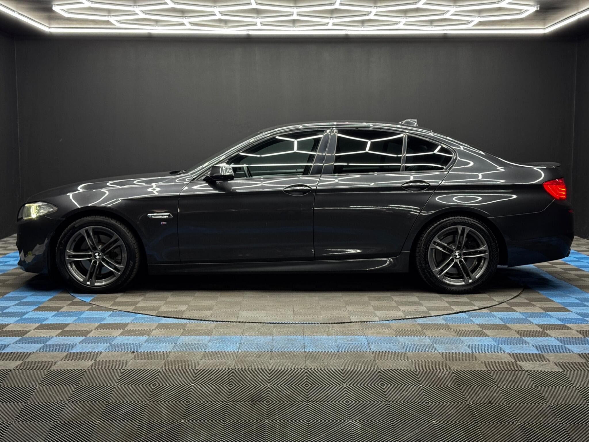 BMW 5 Series 2.0 520d M Sport Auto Euro 6 (s/s) 4dr 4dr Automatic 2026