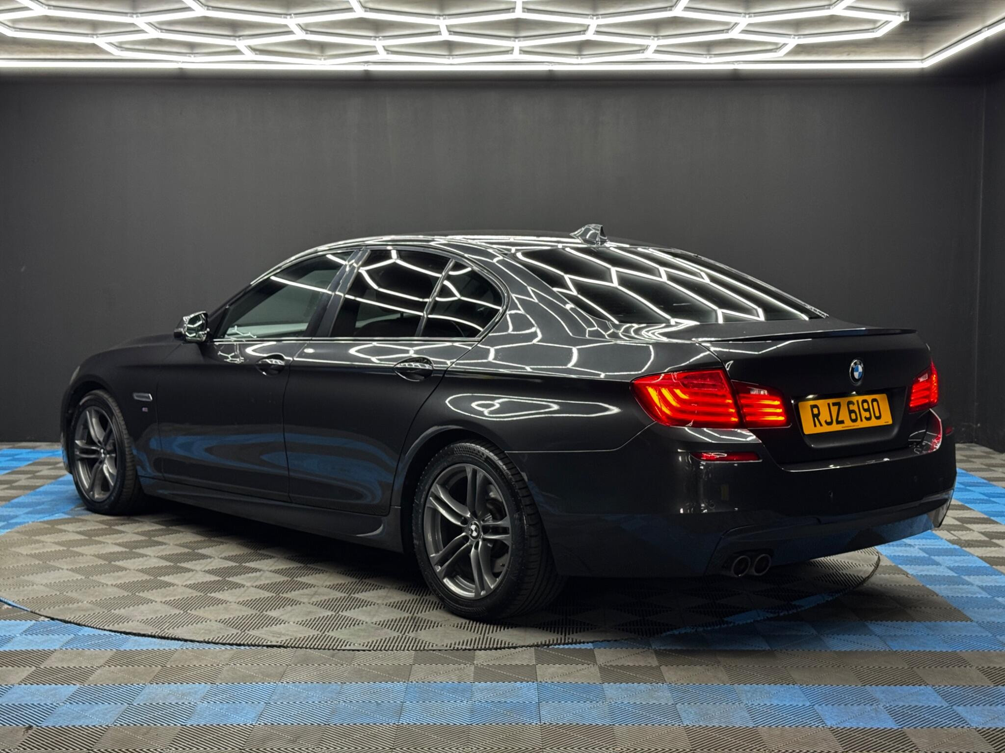 BMW 5 Series 2.0 520d M Sport Auto Euro 6 (s/s) 4dr 4dr Automatic 2026