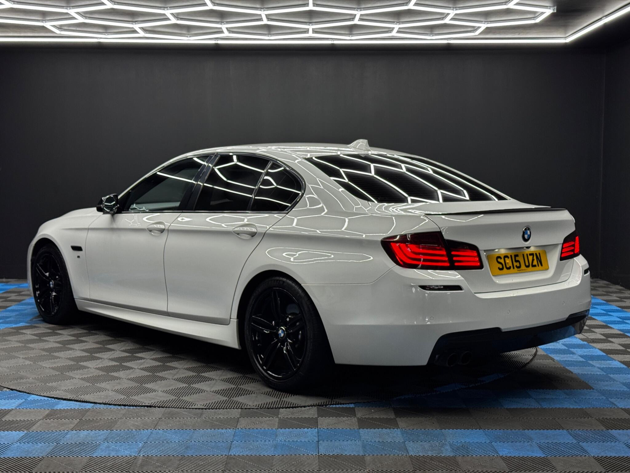 BMW 5 Series 2.0 520d M Sport Auto Euro 6 (s/s) 4dr 4dr Automatic 2026