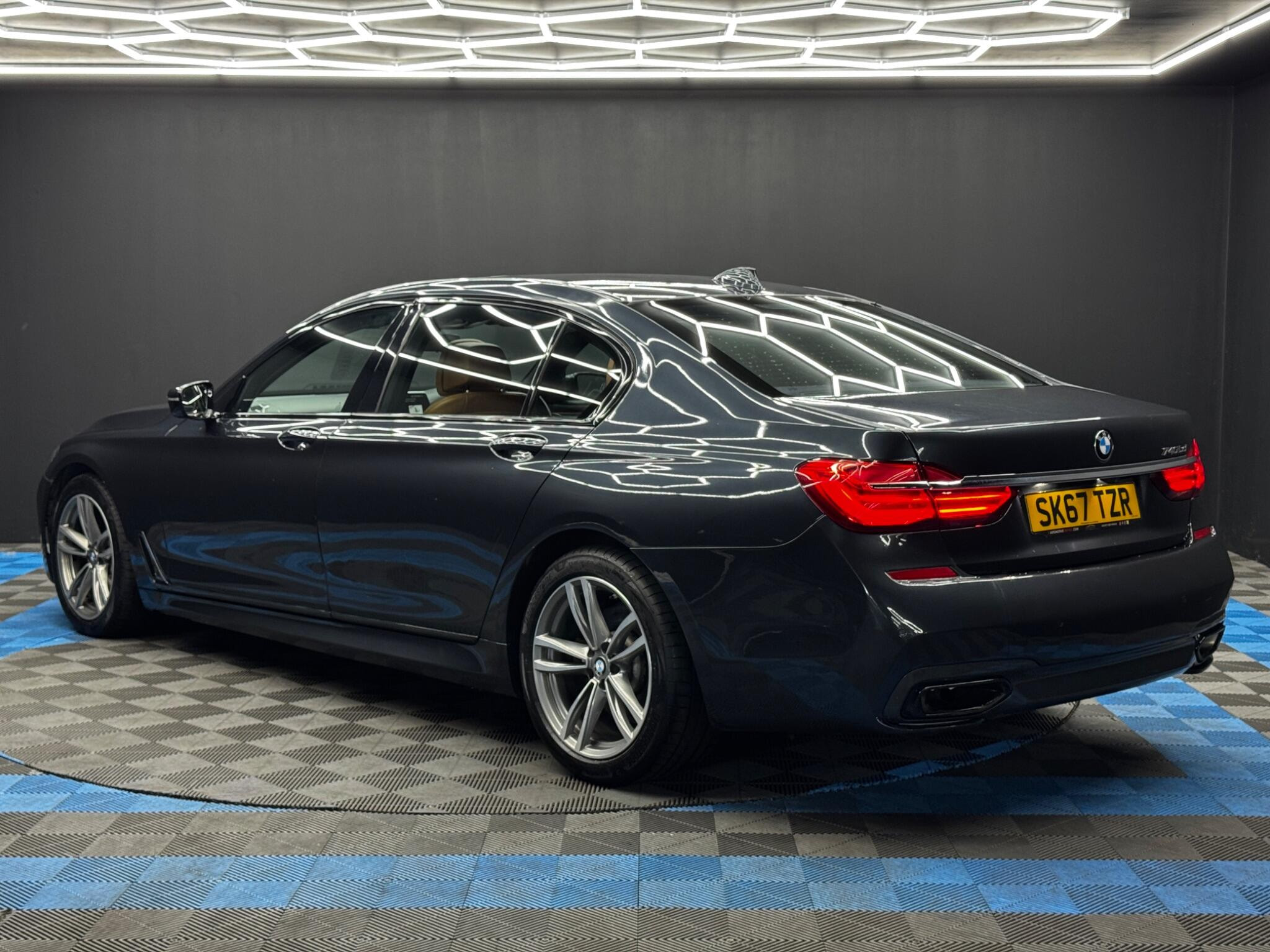 BMW 7 Series 3.0 740Ld M Sport Auto xDrive Euro 6 (s/s) 4dr 4dr Automatic 2026