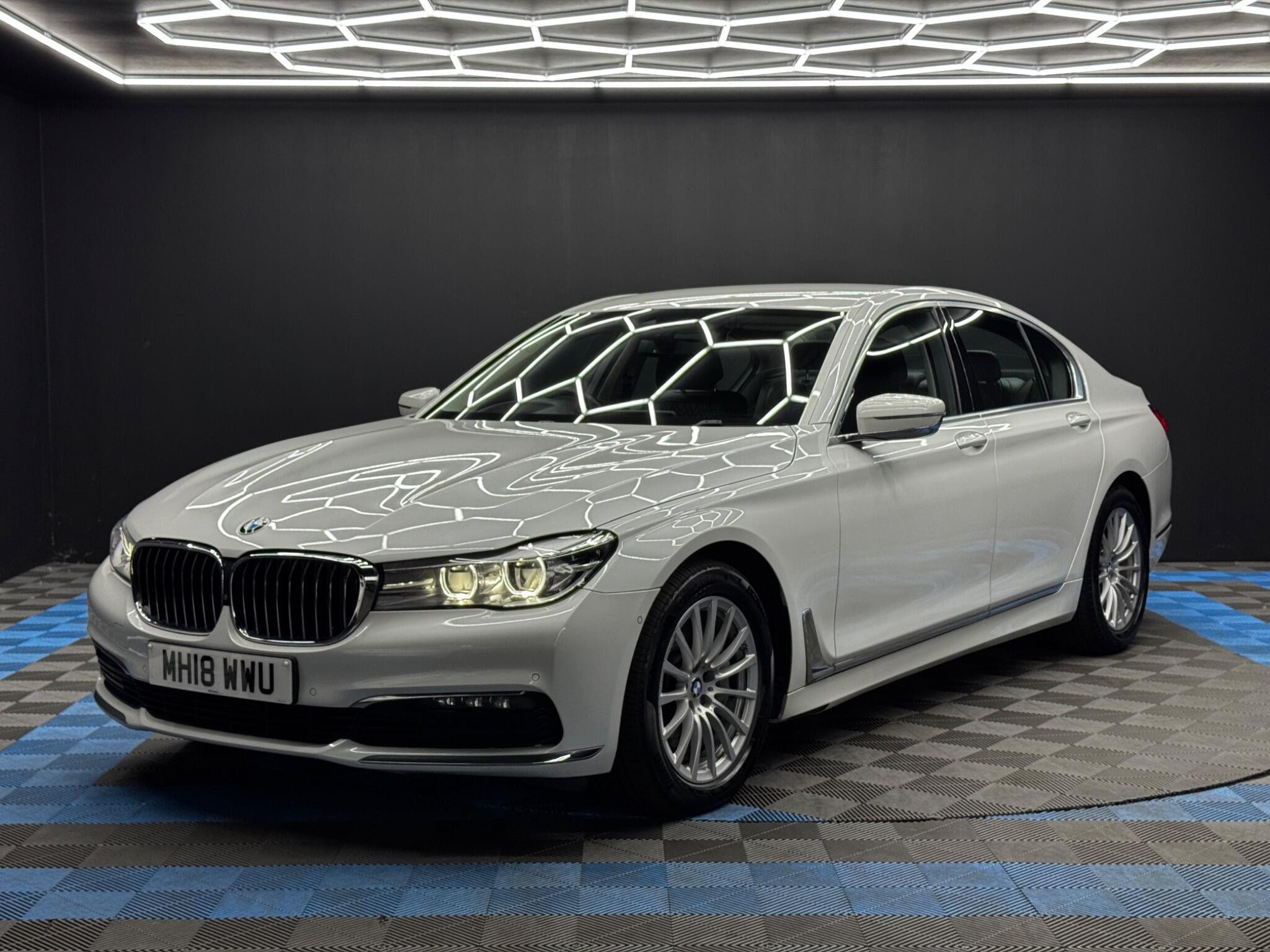 BMW 7 Series 3.0 730d Auto Euro 6 (s/s) 4dr 4dr Automatic 2026