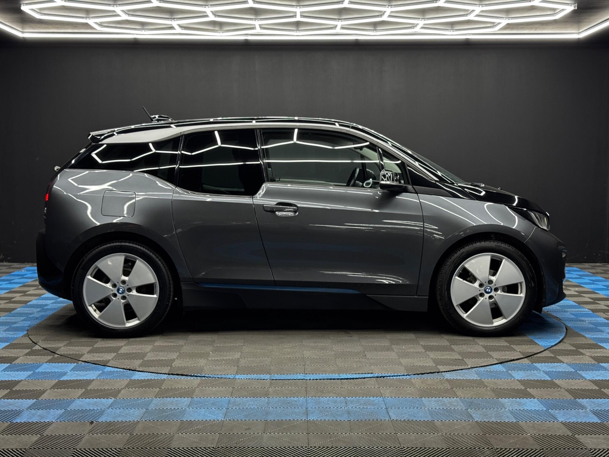 BMW i3 33kWh Auto 5dr 5dr Automatic 2026