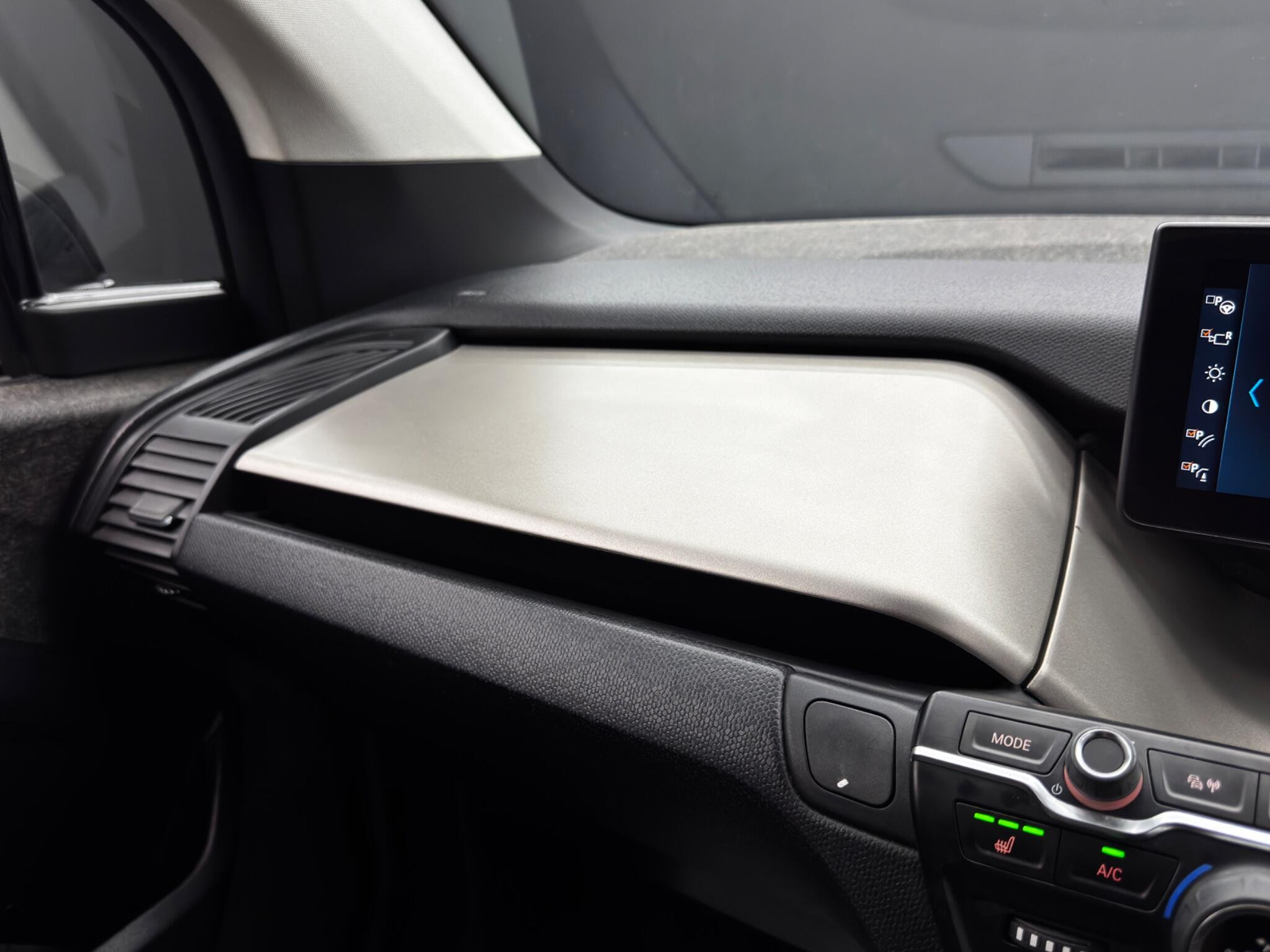 BMW i3 33kWh Auto 5dr 5dr Automatic 2026