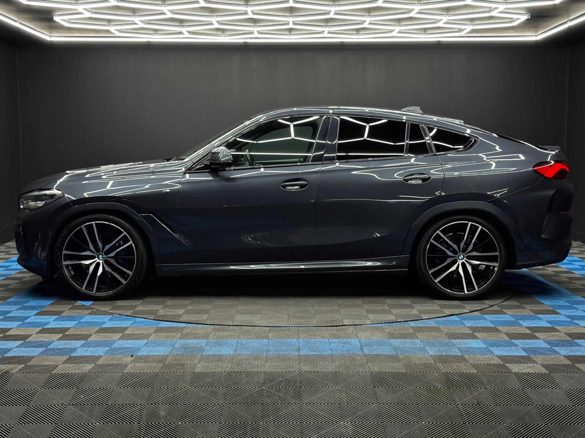 BMW X6 3.0 40d MHT M Sport Auto xDrive Euro 6 (s/s) 5dr 5dr Automatic 2026