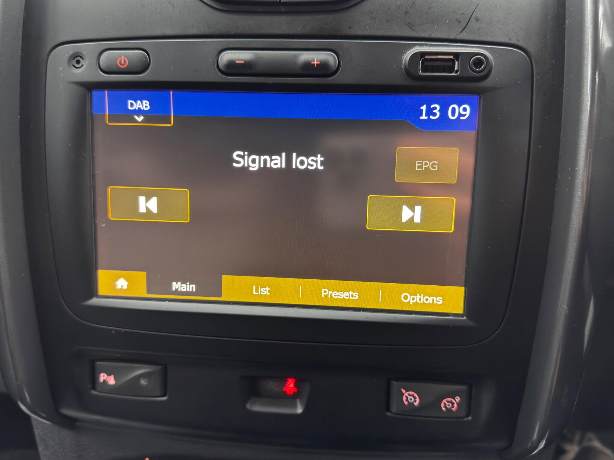 Dacia Duster 1.2 TCe Nav+ Euro 6 (s/s) 5dr 5dr Manual 2026