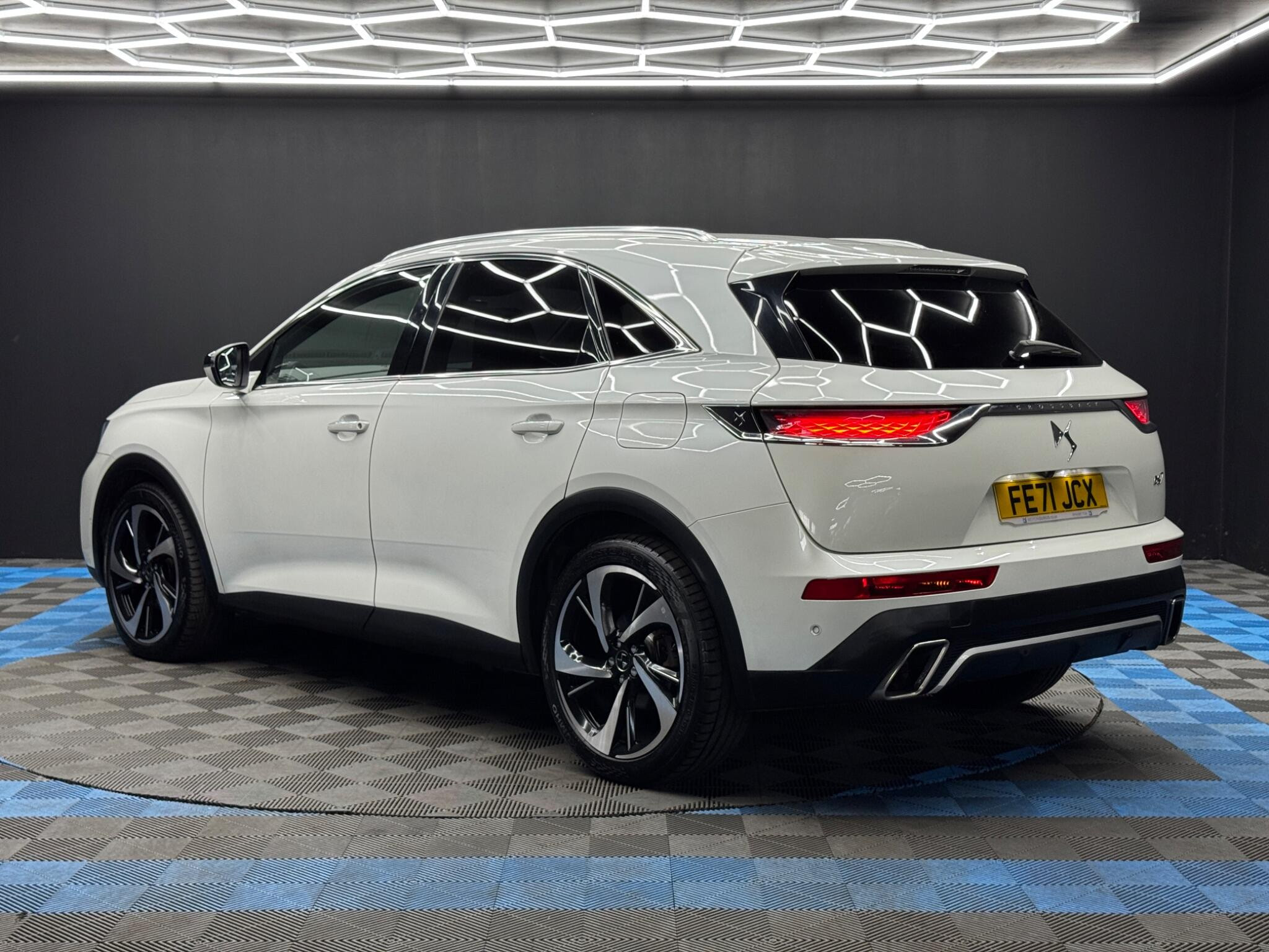 DS Automobiles Ds 7 crossback 1.6 E-TENSE 13.2kWh Opera Crossback EAT8 4WD Euro 6 (s/s) 5dr 5dr Automatic 2026