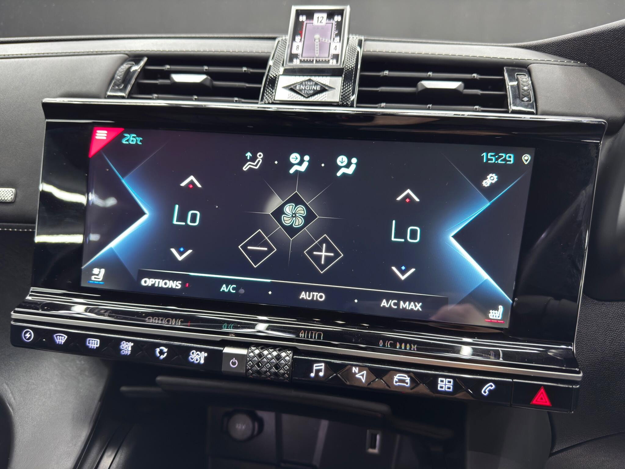 DS Automobiles Ds 7 crossback 1.6 E-TENSE 13.2kWh Opera Crossback EAT8 4WD Euro 6 (s/s) 5dr 5dr Automatic 2026