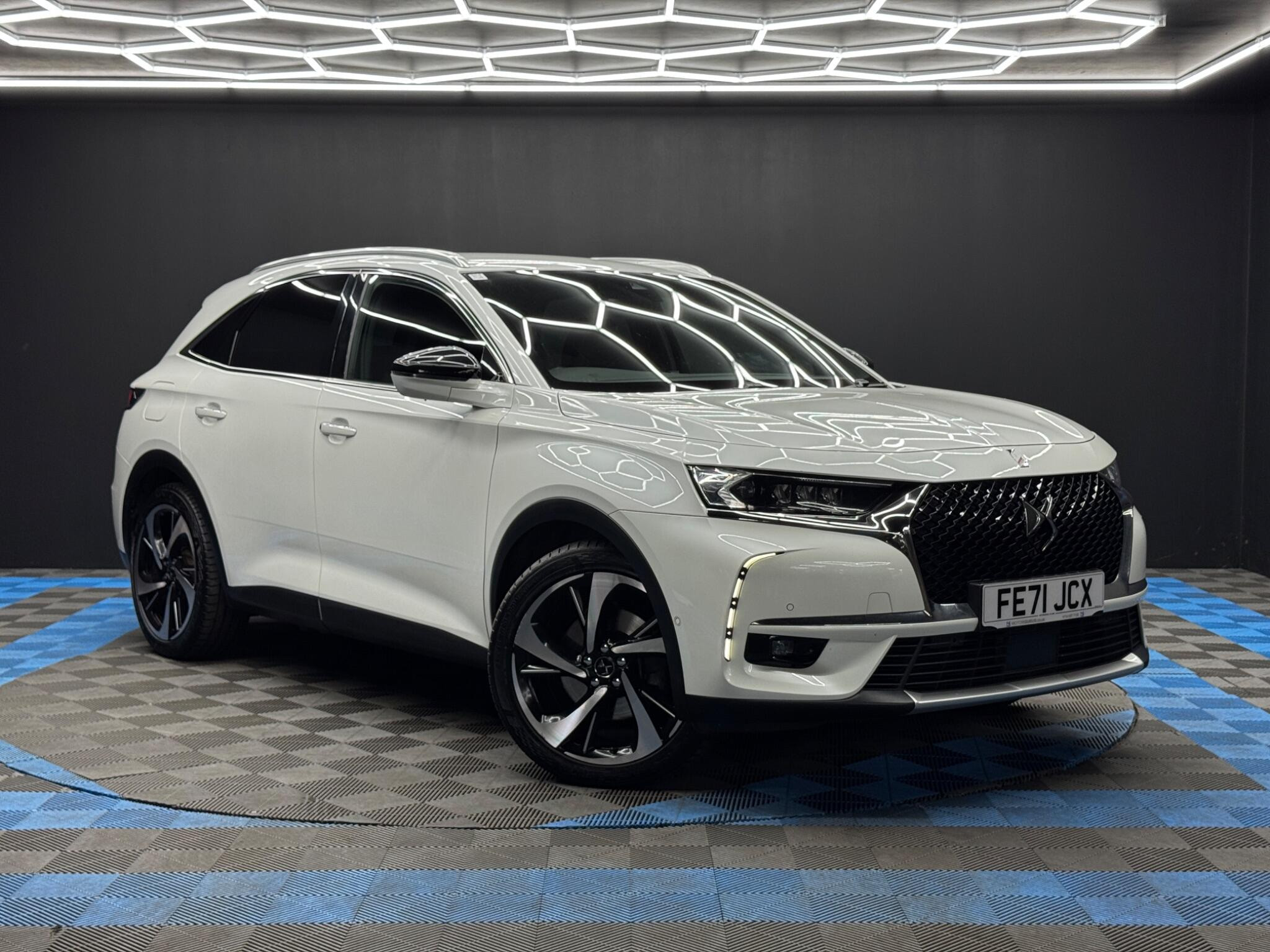 DS Automobiles Ds 7 crossback 1.6 E-TENSE 13.2kWh Opera Crossback EAT8 4WD Euro 6 (s/s) 5dr 5dr Automatic 2026