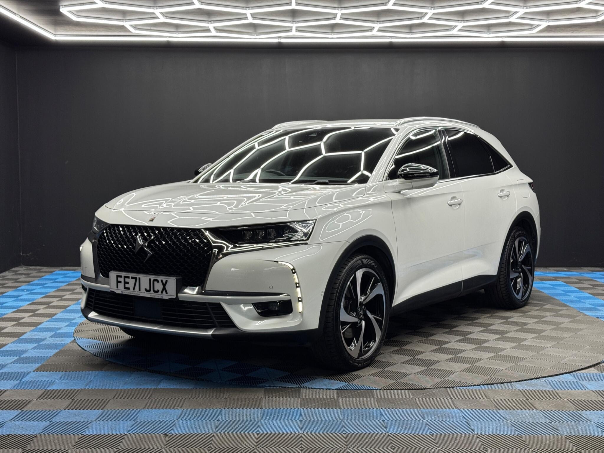 DS Automobiles Ds 7 crossback 1.6 E-TENSE 13.2kWh Opera Crossback EAT8 4WD Euro 6 (s/s) 5dr 5dr Automatic 2026