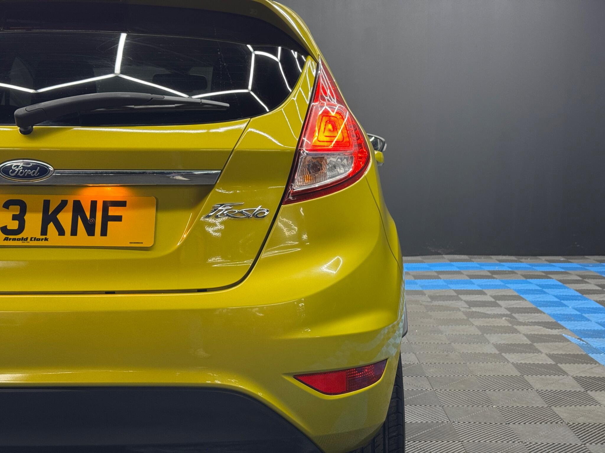 Ford Fiesta 1.0T EcoBoost Titanium Euro 5 (s/s) 5dr 5dr Manual 2026