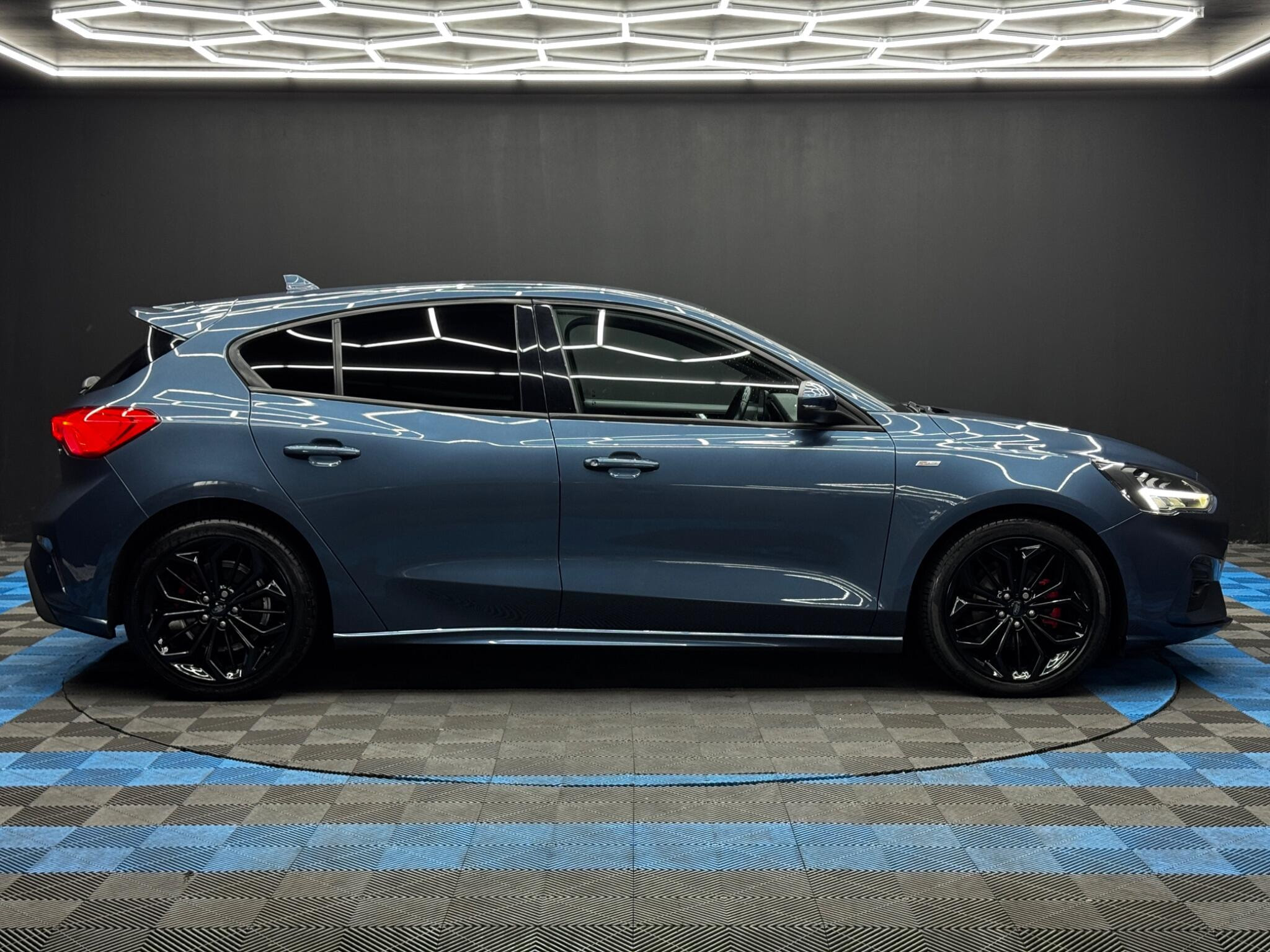 Ford Focus 1.0T EcoBoost MHEV ST-Line X Edition Euro 6 (s/s) 5dr 5dr Manual 2026