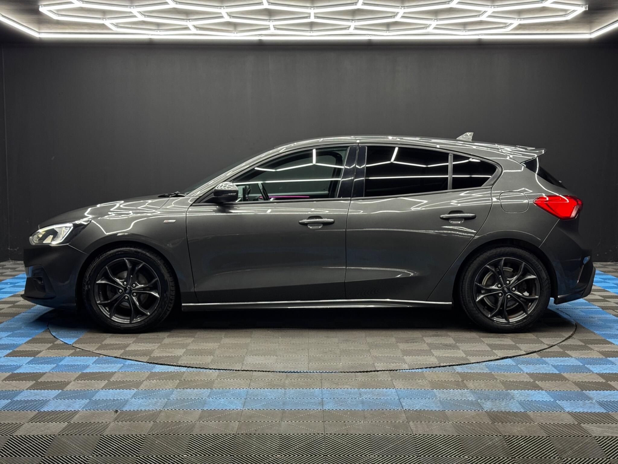 Ford Focus 1.0T EcoBoost ST-Line Euro 6 (s/s) 5dr 5dr Manual 2026