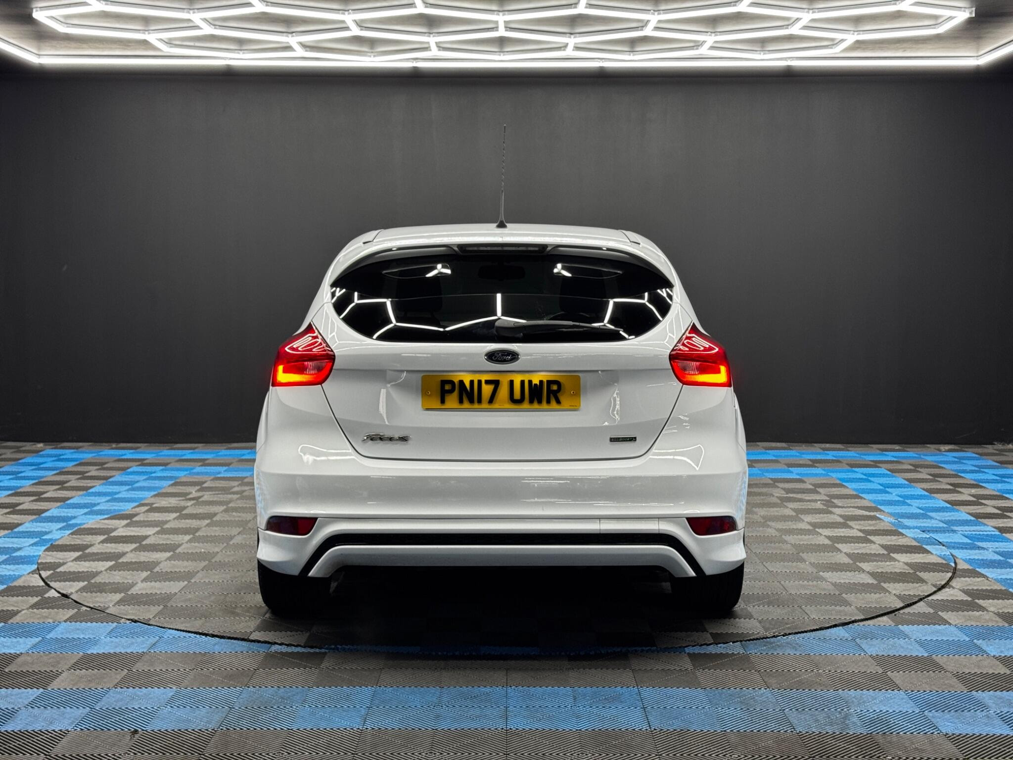 Ford Focus 1.0T EcoBoost ST-Line Euro 6 (s/s) 5dr 5dr Manual 2026