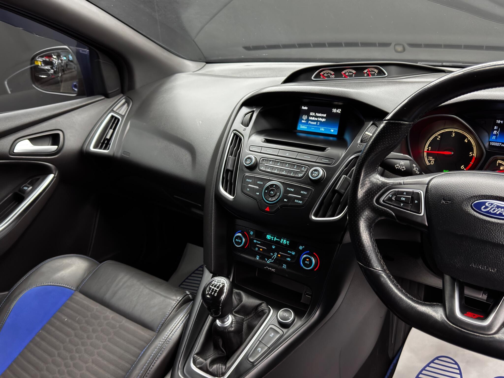 Ford Focus 2.0 TDCi ST-2 Euro 6 (s/s) 5dr 5dr Manual 2026