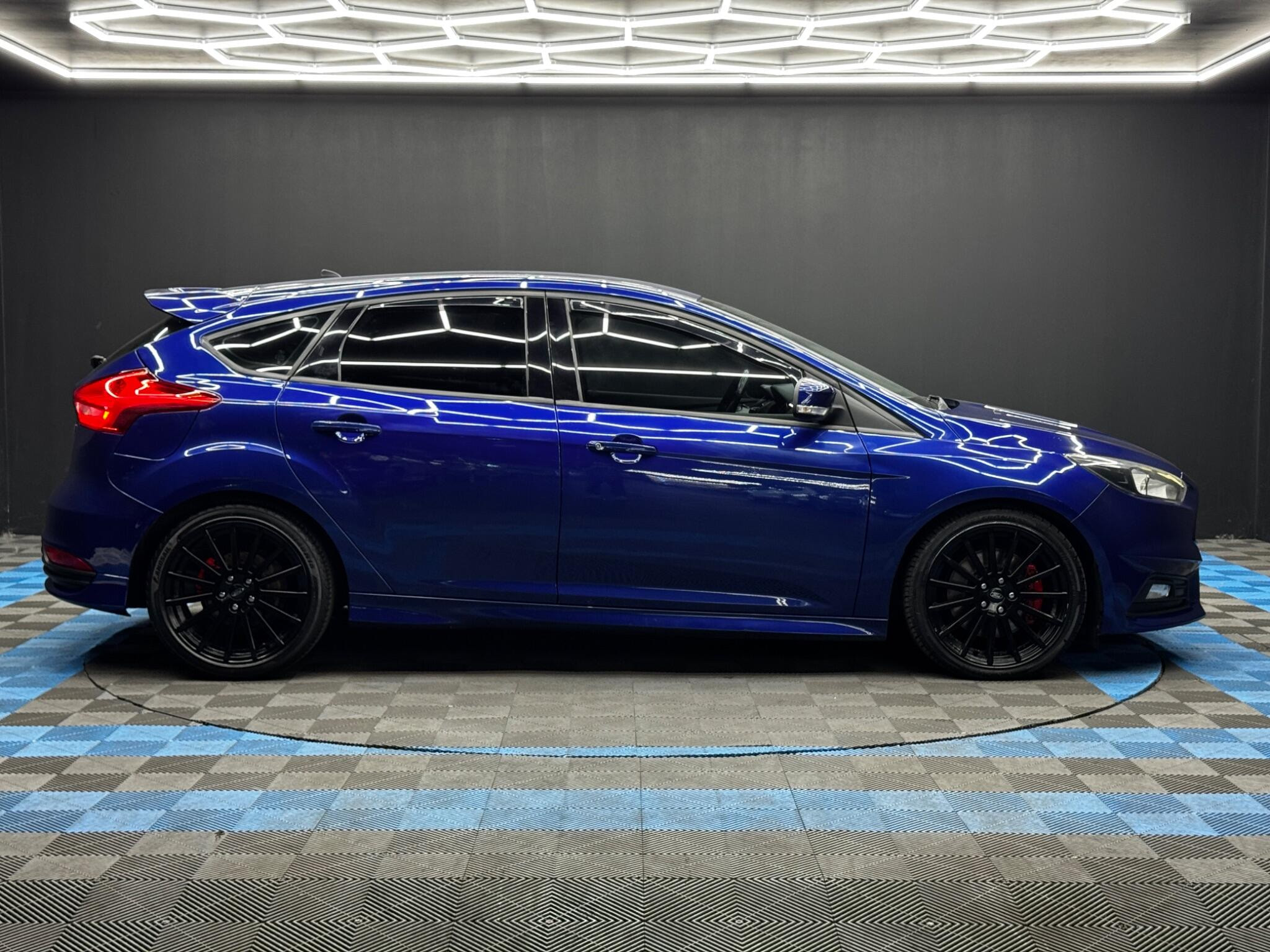 Ford Focus 2.0 TDCi ST-2 Euro 6 (s/s) 5dr 5dr Manual 2026