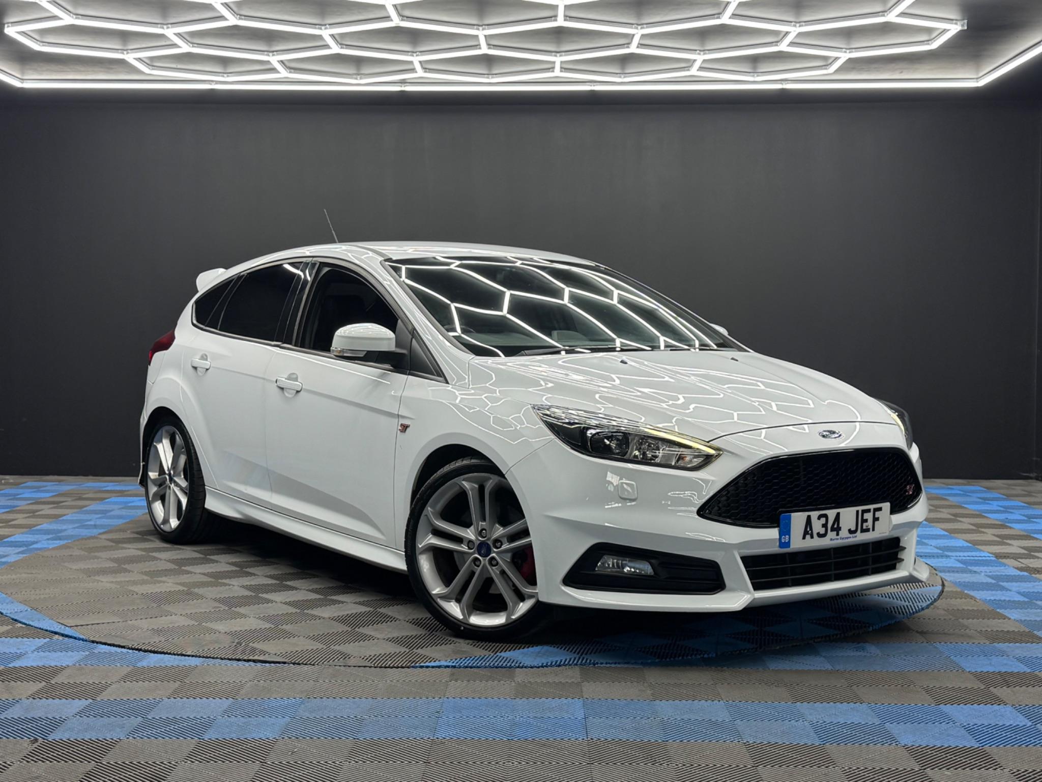 Ford Focus 2.0 TDCi ST-3 Euro 6 (s/s) 5dr 5dr Manual 2026