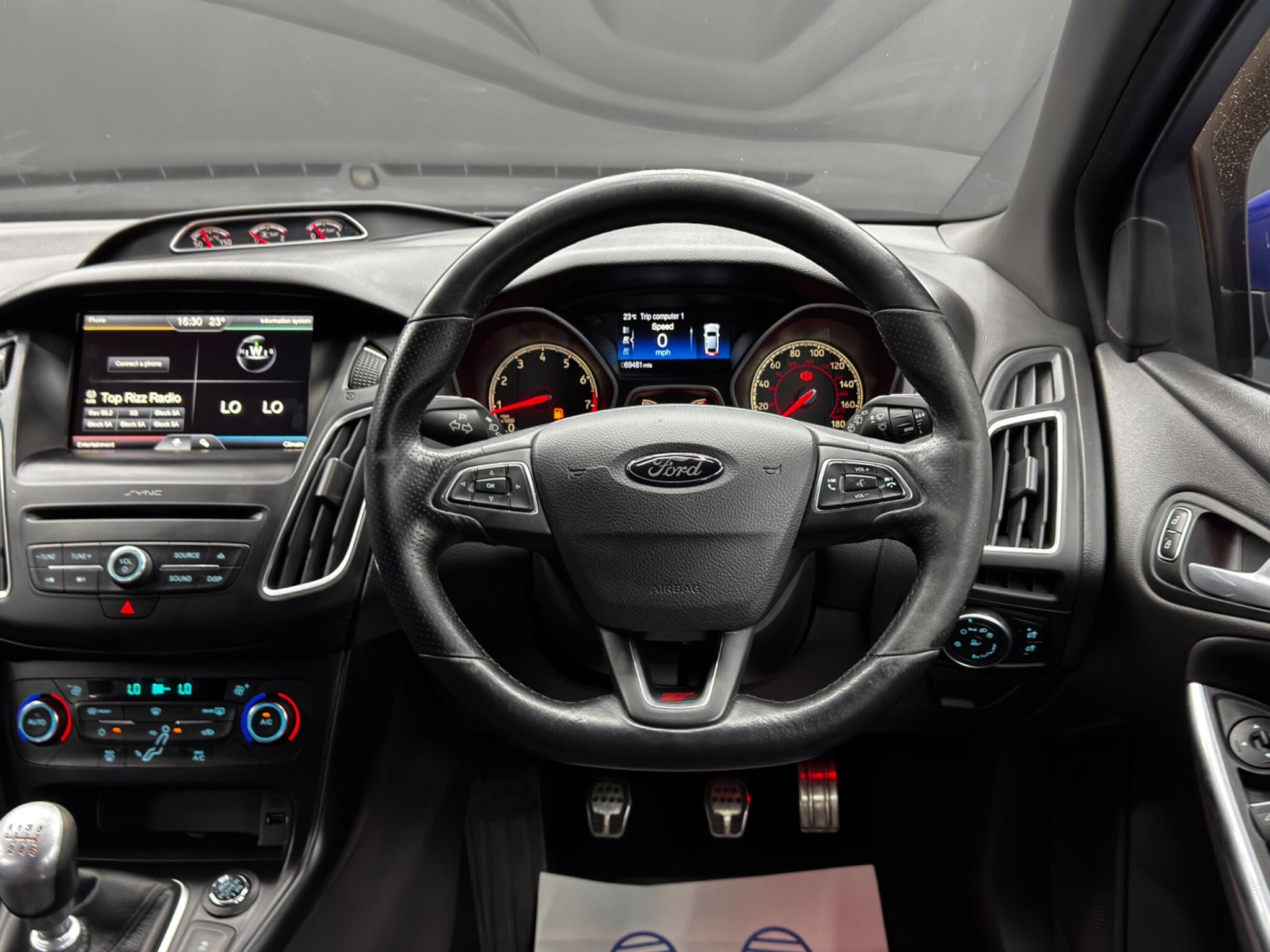 Ford Focus 2.0T EcoBoost ST-2 Euro 6 (s/s) 5dr 5dr Manual 2026
