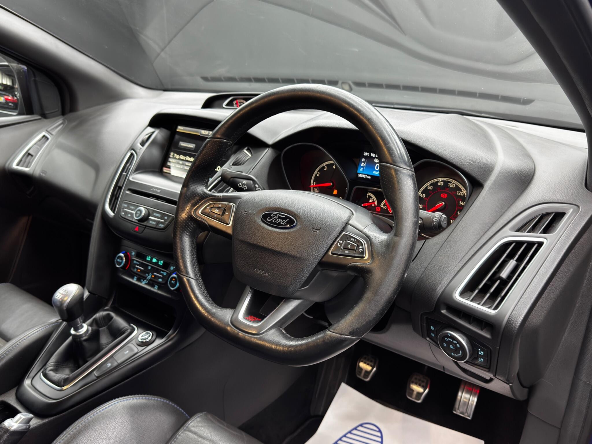 Ford Focus 2.0T EcoBoost ST-2 Euro 6 (s/s) 5dr 5dr Manual 2026