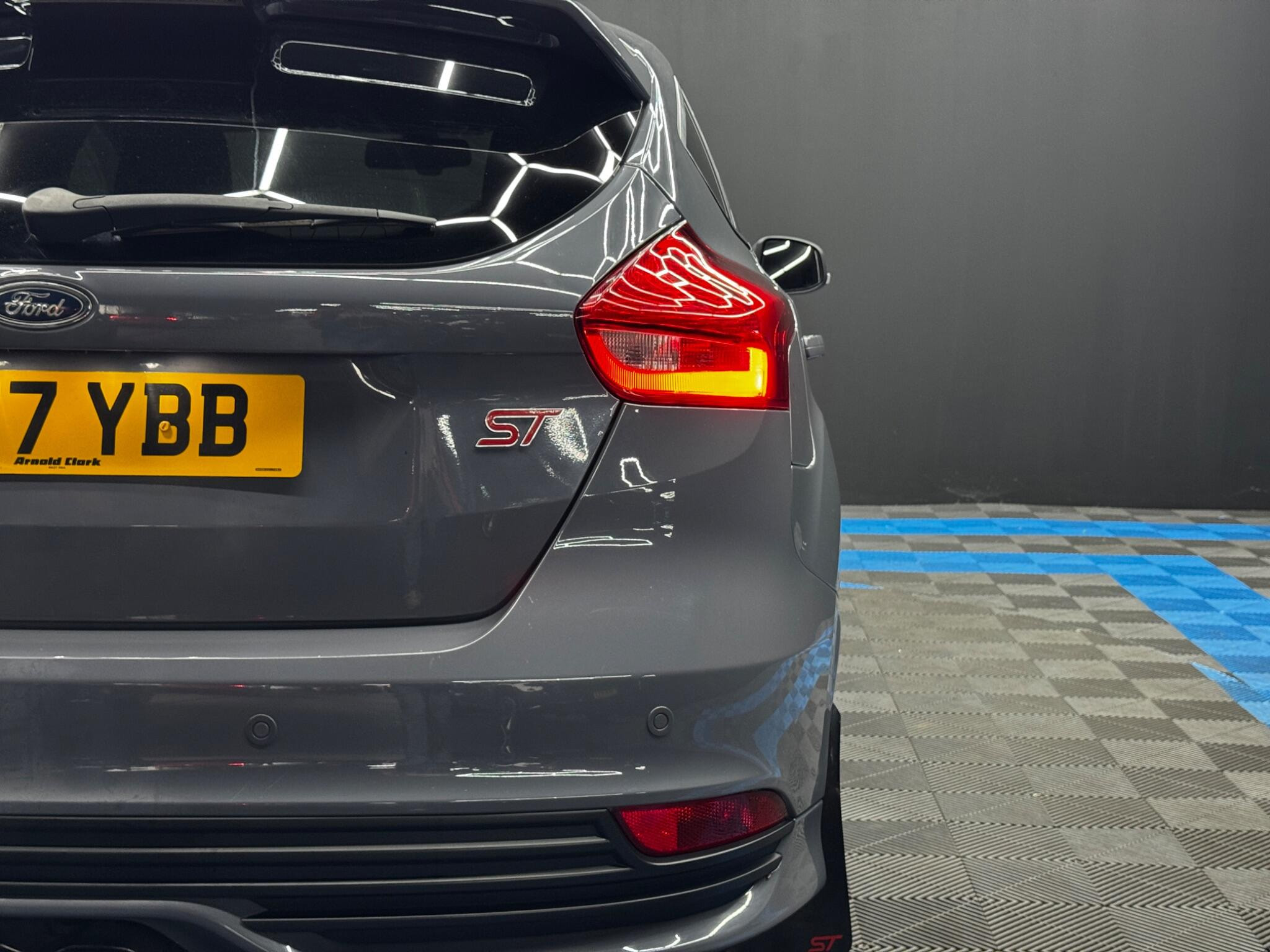 Ford Focus 2.0T EcoBoost ST-3 Euro 6 (s/s) 5dr 5dr Manual 2026