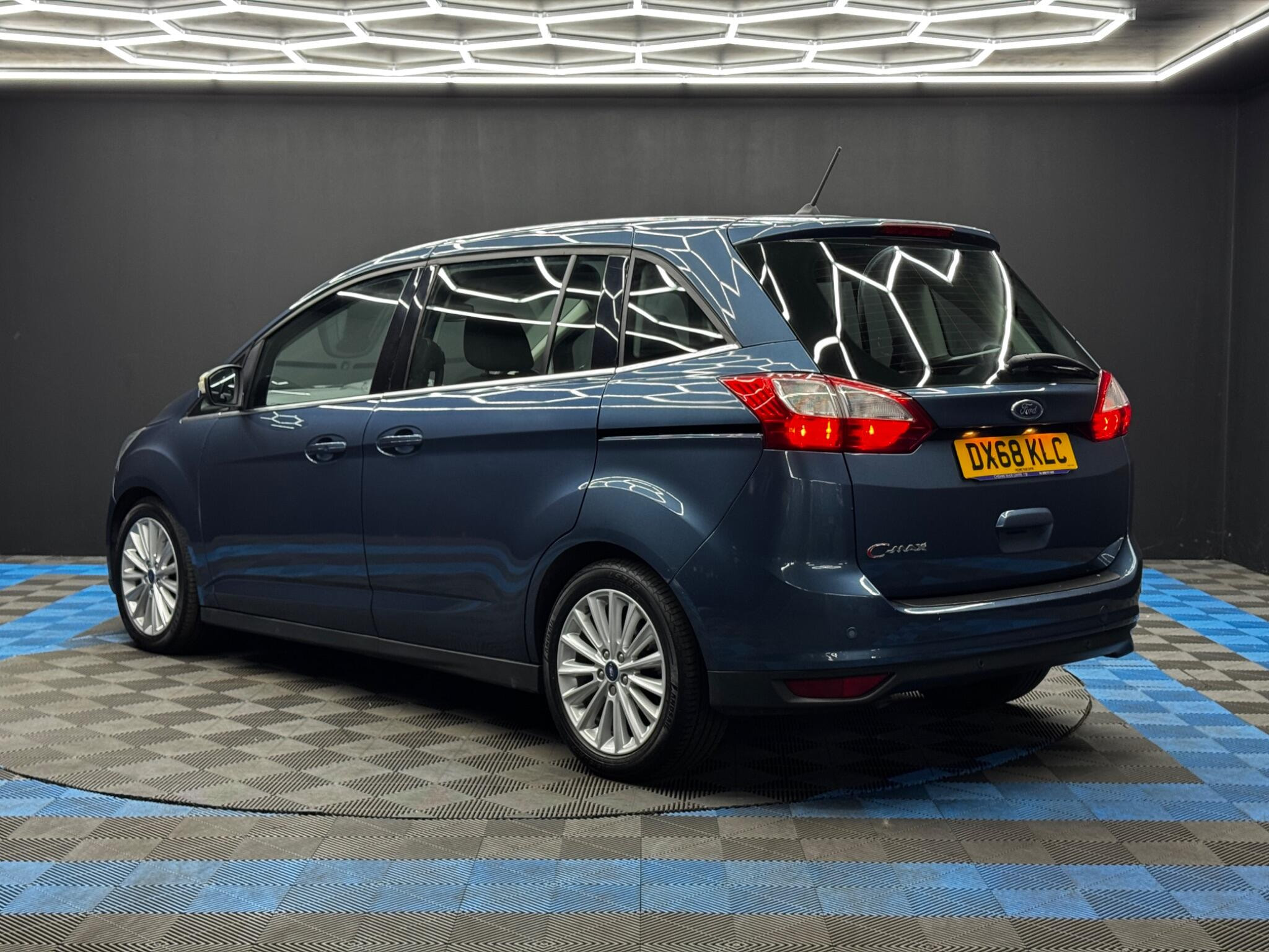 Ford Grand C-Max 1.0T EcoBoost GPF Titanium Euro 6 (s/s) 5dr 5dr Manual 2026