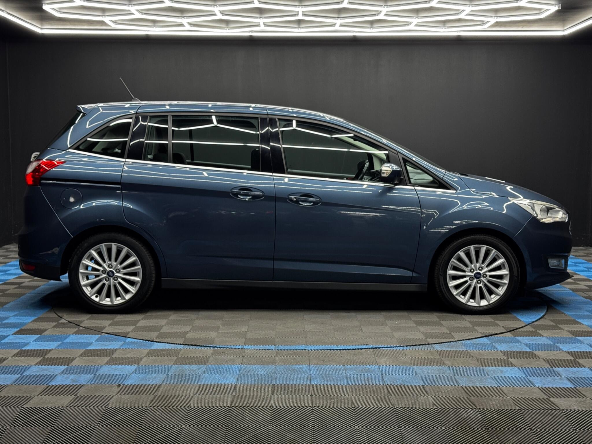 Ford Grand C-Max 1.0T EcoBoost GPF Titanium Euro 6 (s/s) 5dr 5dr Manual 2026