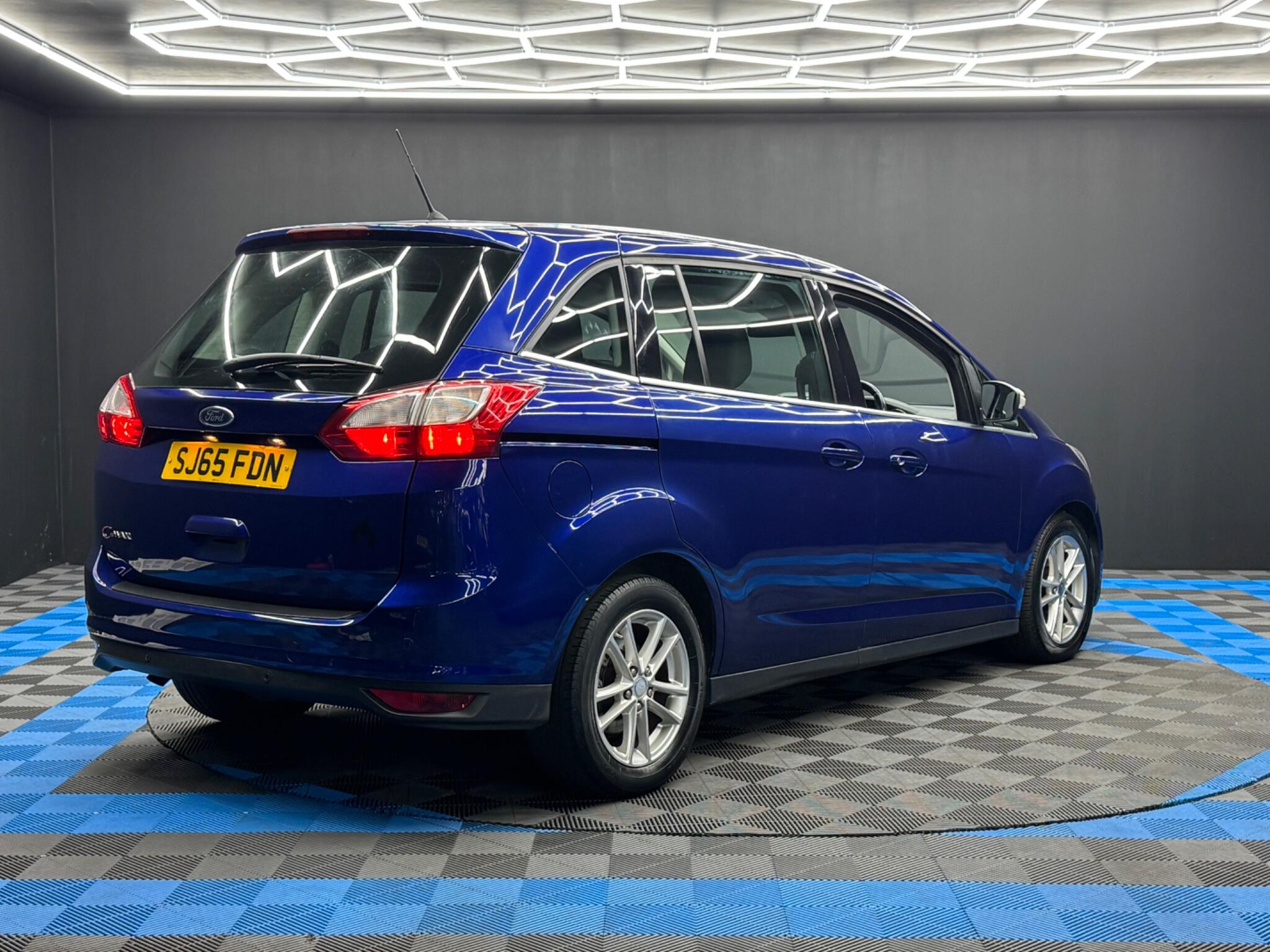 Ford Grand C-Max 1.5 TDCi Zetec Euro 6 (s/s) 5dr 5dr Manual 2026