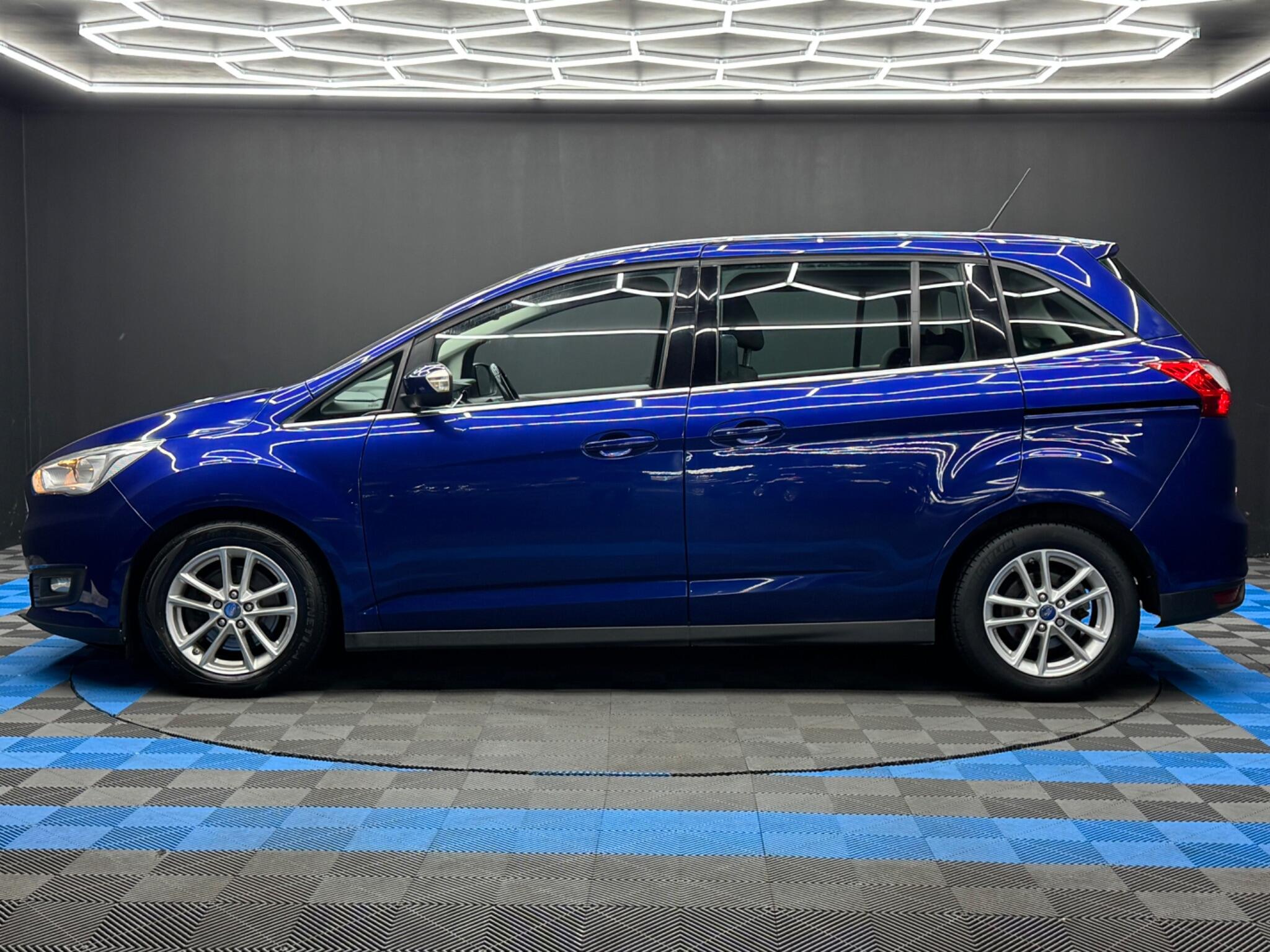 Ford Grand C-Max 1.5 TDCi Zetec Euro 6 (s/s) 5dr 5dr Manual 2026