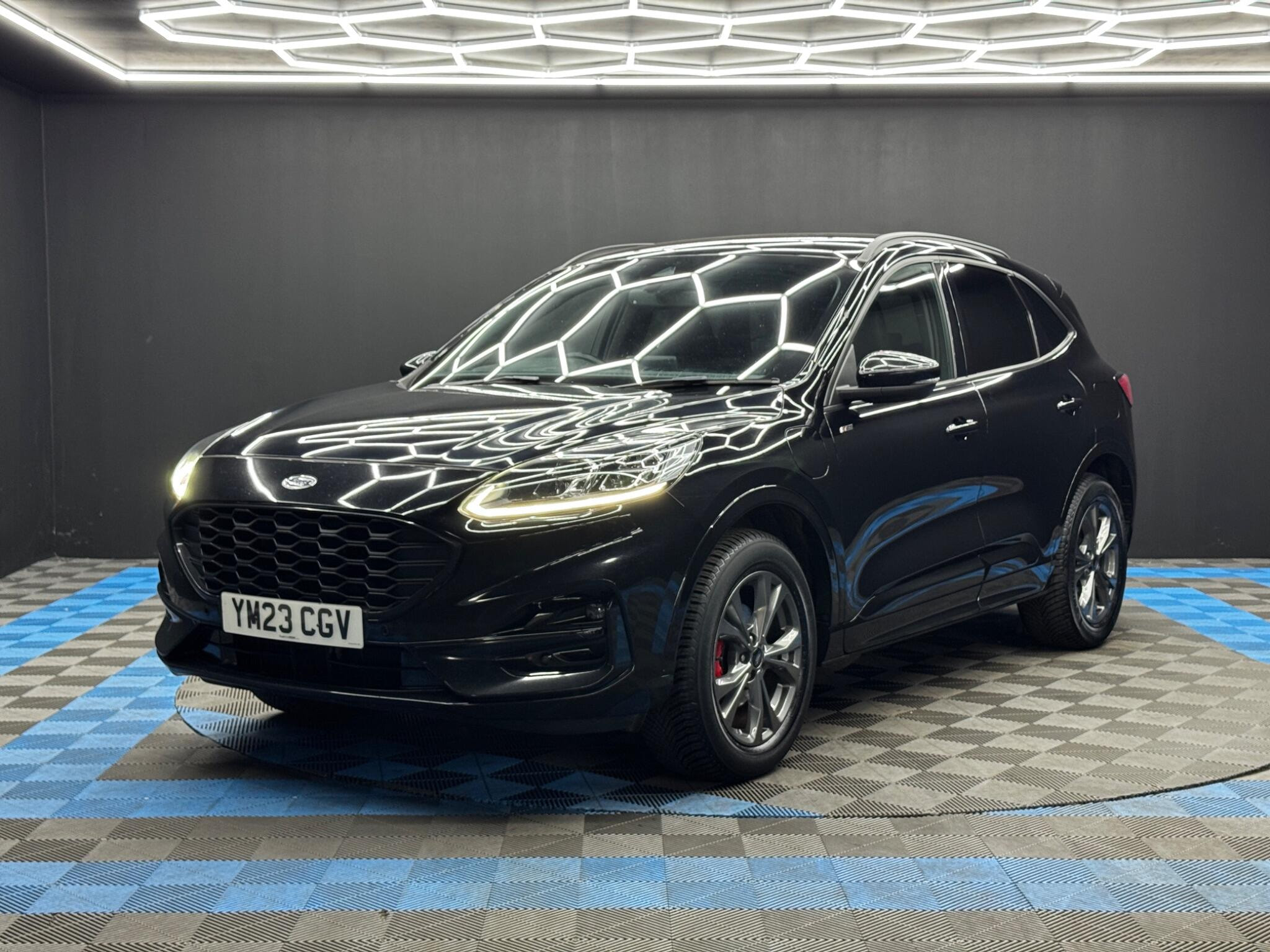 Ford Kuga 2.5 EcoBoost Duratec 14.4kWh ST-Line CVT Euro 6 (s/s) 5dr 5dr Automatic 2026
