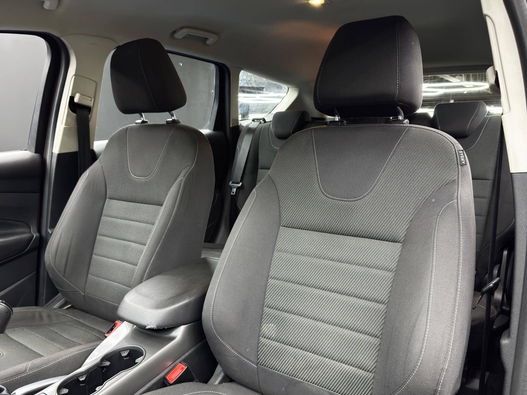 Ford Kuga 2.0 TDCi Zetec 2WD Euro 6 (s/s) 5dr 5dr Manual 2026