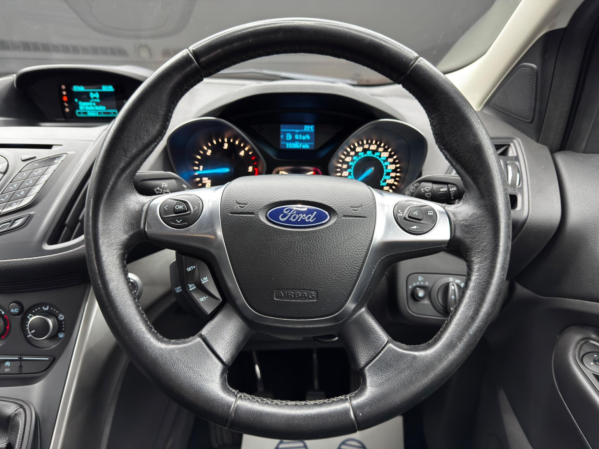 Ford Kuga 2.0 TDCi Zetec 2WD Euro 6 (s/s) 5dr 5dr Manual 2026