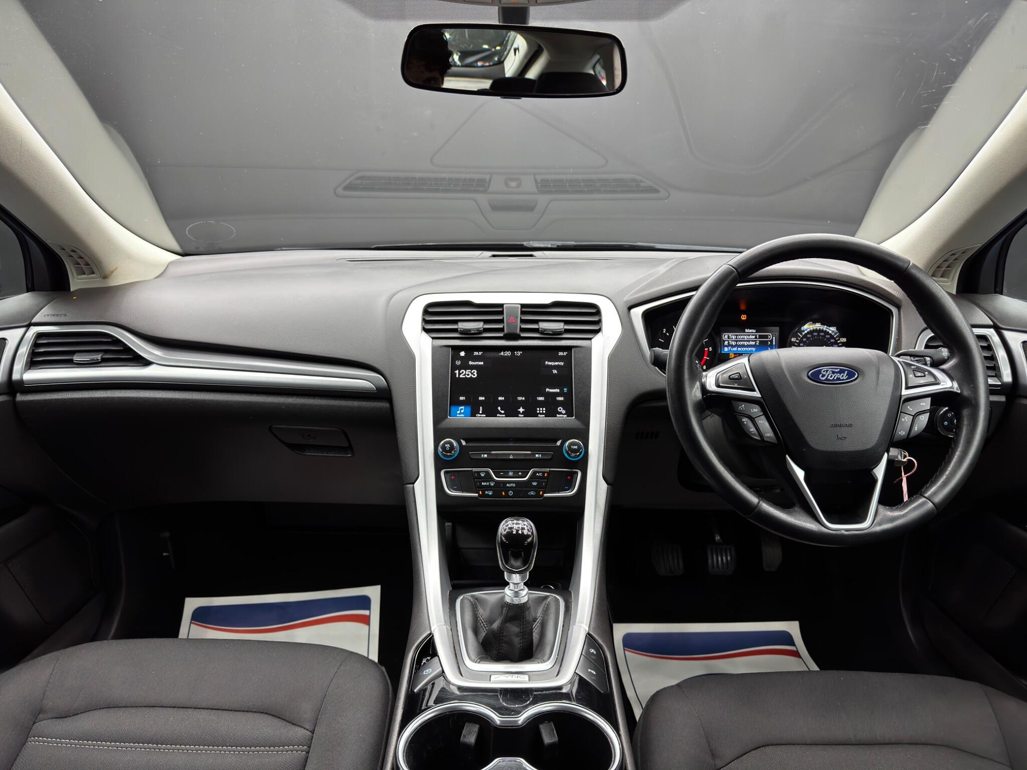 Ford Mondeo 1.5 TDCi ECOnetic Zetec Euro 6 (s/s) 5dr 5dr Manual 2026