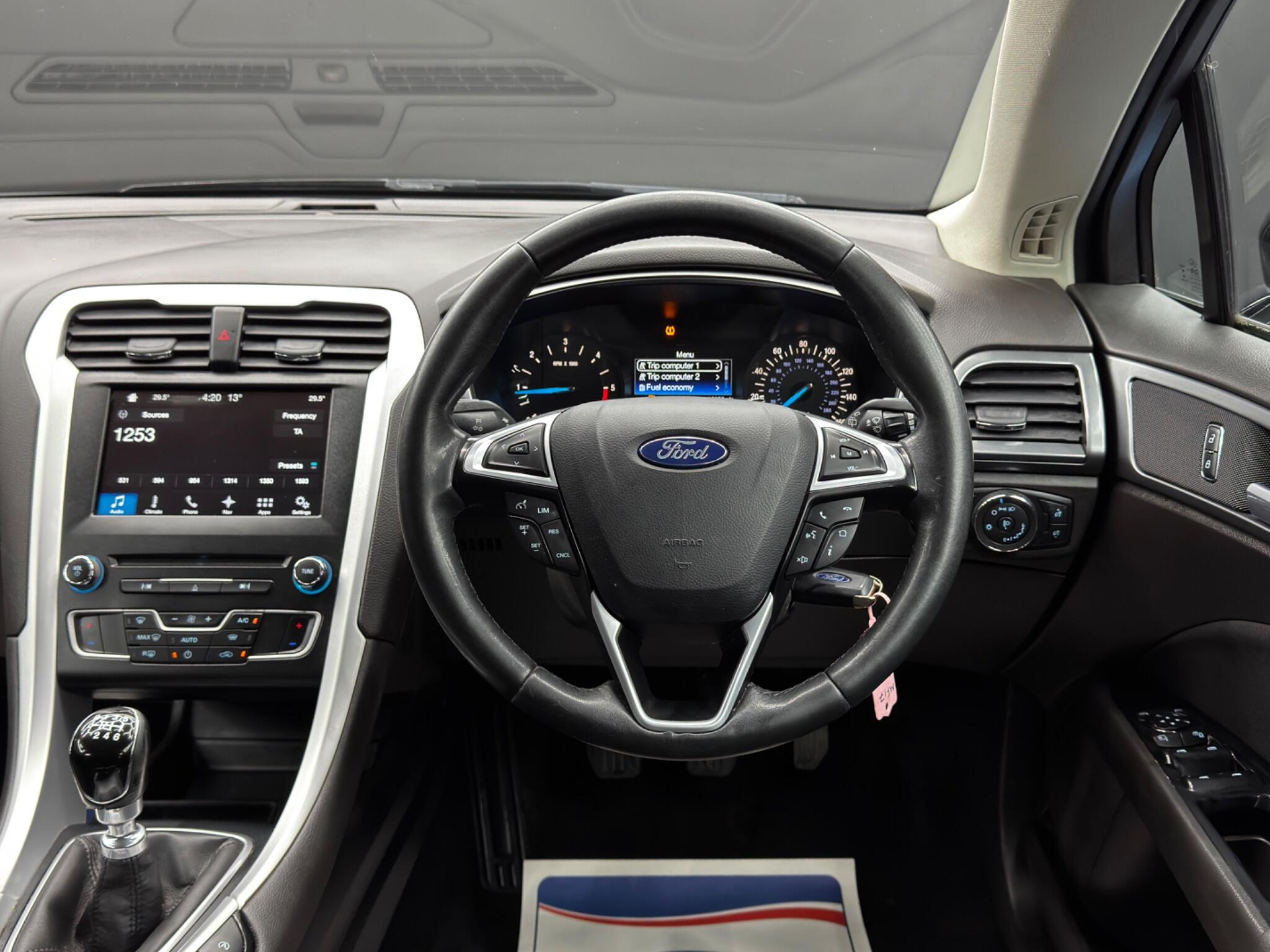 Ford Mondeo 1.5 TDCi ECOnetic Zetec Euro 6 (s/s) 5dr 5dr Manual 2026