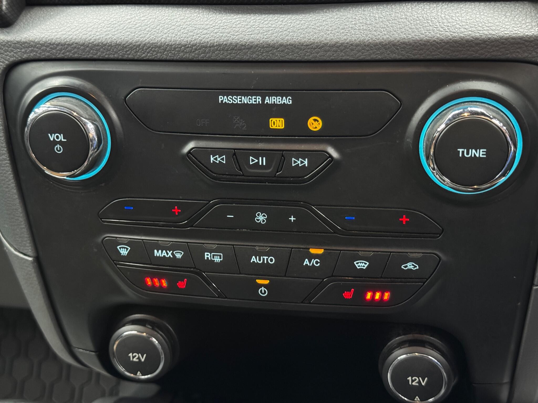Ford Ranger 3.2 TDCi Wildtrak Auto 4WD Euro 5 4dr 4dr Automatic 2026