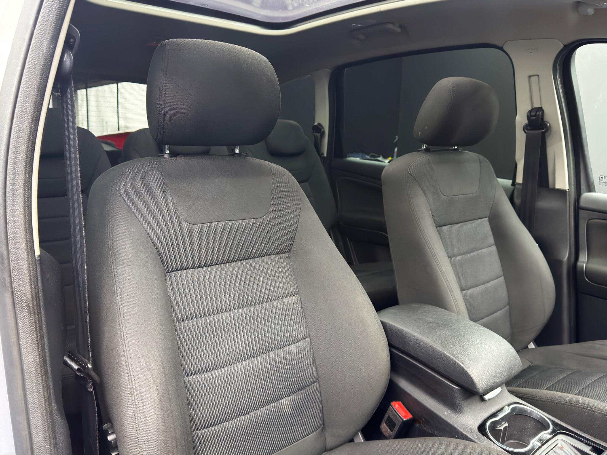 Ford S-Max 2.2 TDCi Titanium Euro 5 5dr 5dr Manual 2026