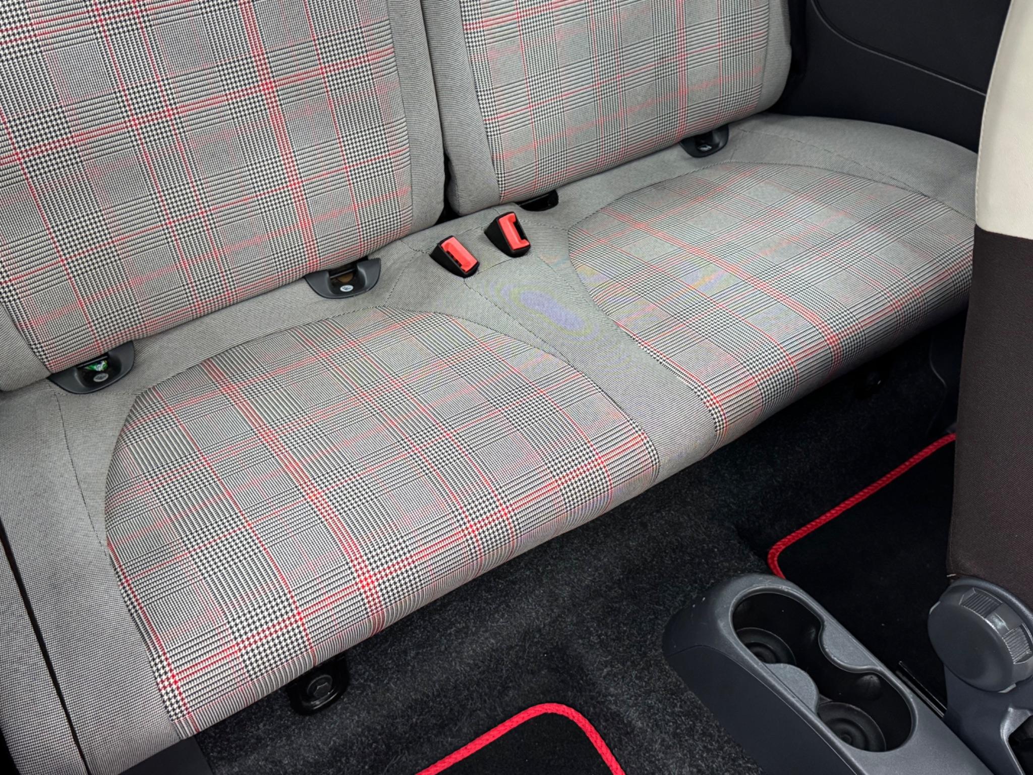 Fiat 500 1.2 Lounge Euro 6 (s/s) 3dr 3dr Manual 2026