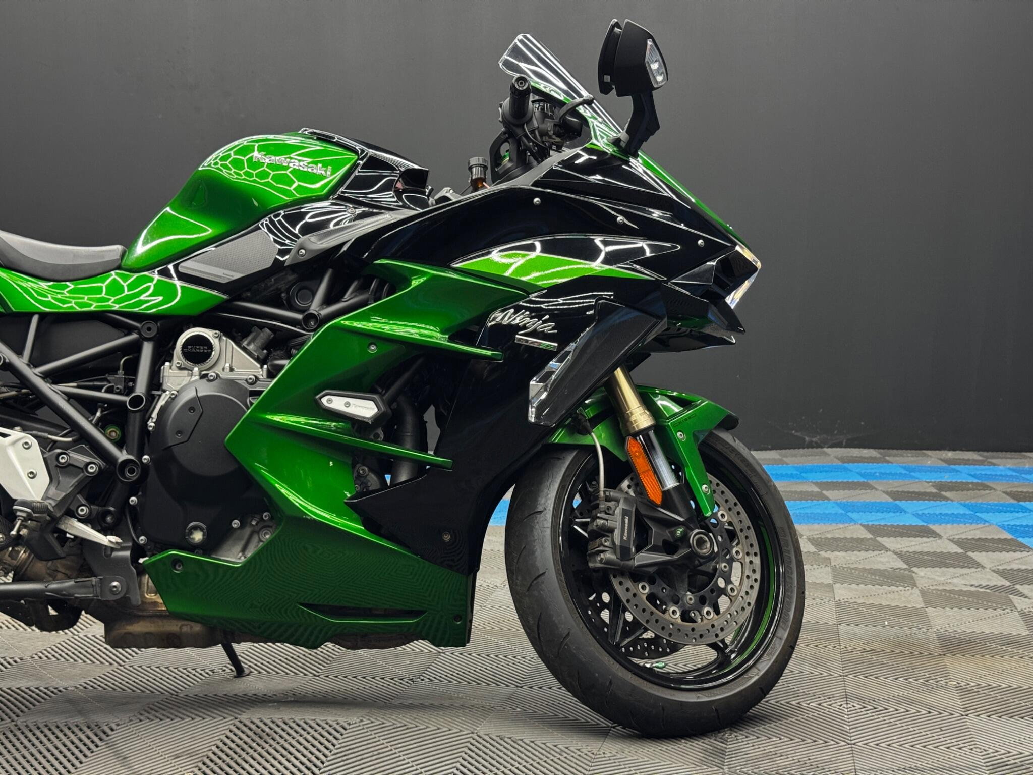KAWASAKI Ninja H2 SX 998 SE Euro 4 0dr Manual 2026