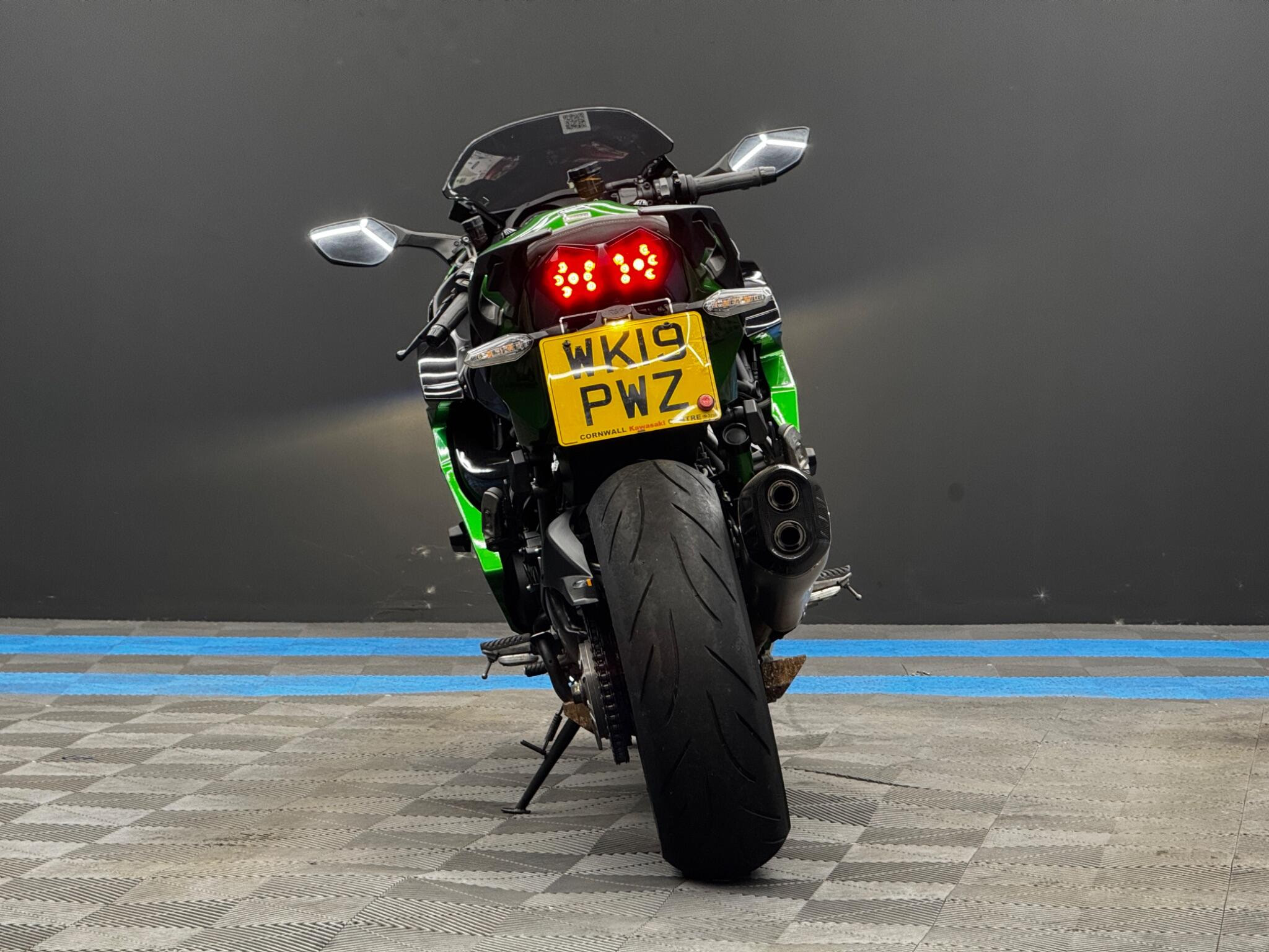 KAWASAKI Ninja H2 SX 998 SE Euro 4 0dr Manual 2026