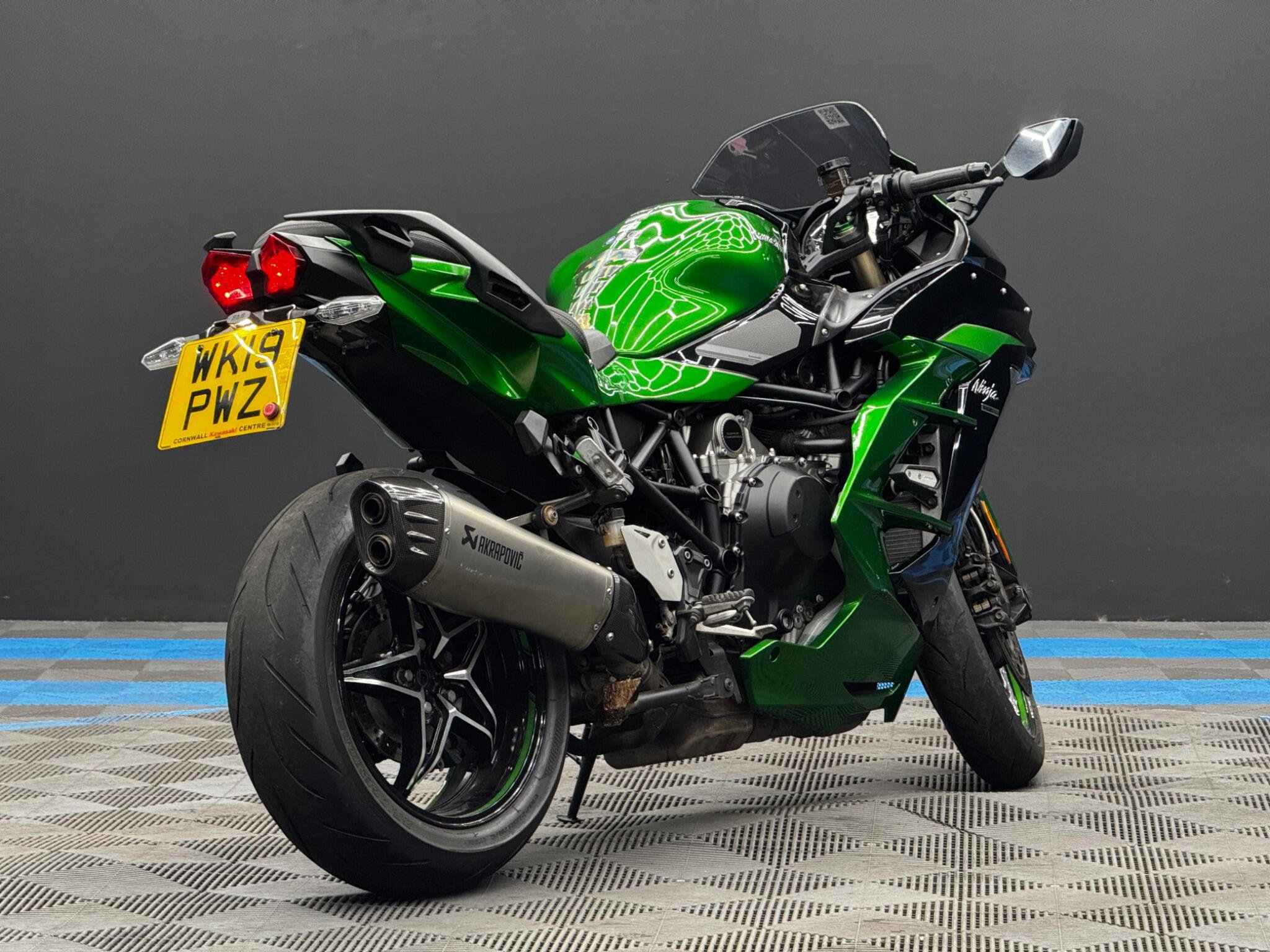 KAWASAKI Ninja H2 SX 998 SE Euro 4 0dr Manual 2026