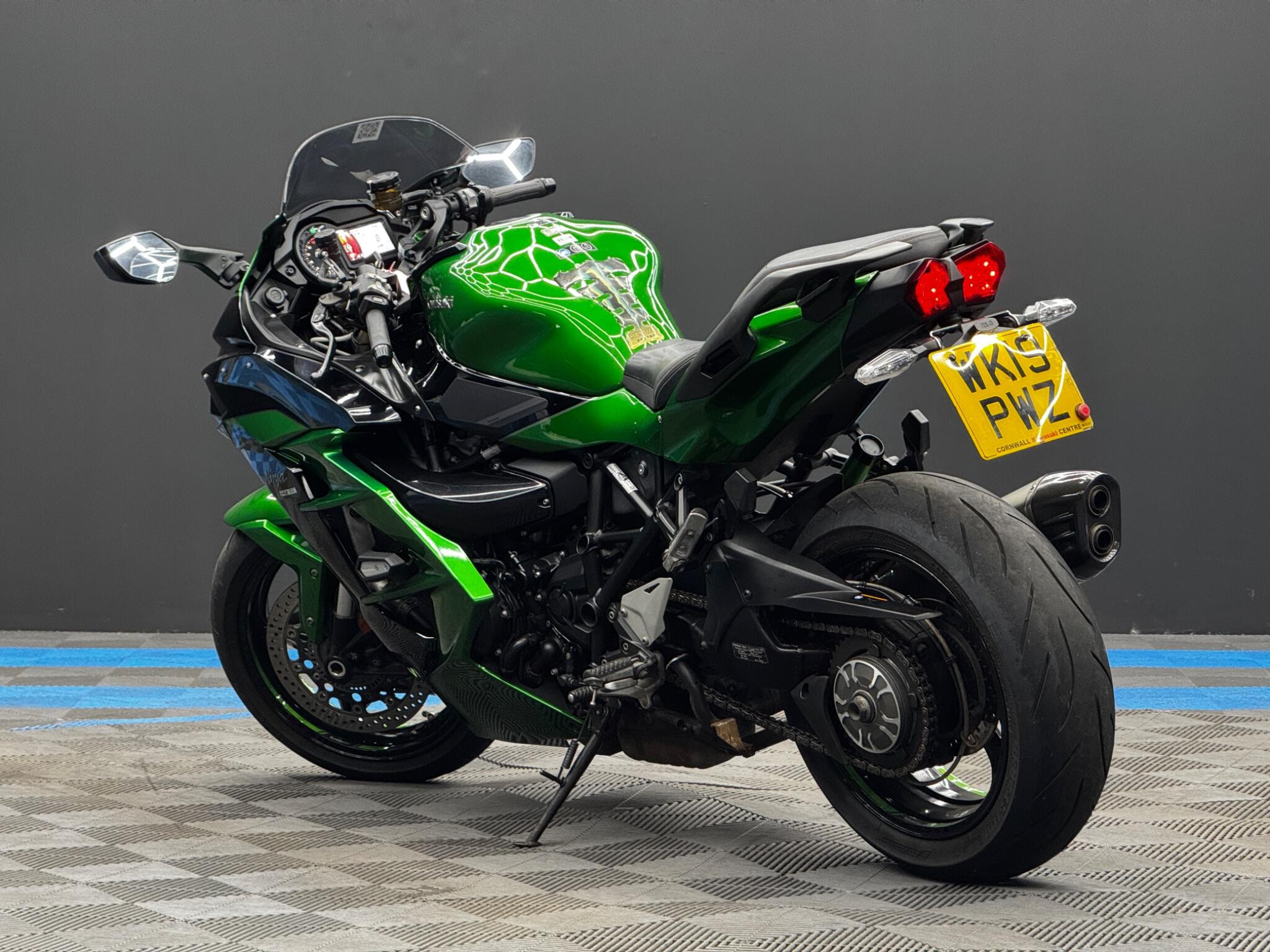 KAWASAKI Ninja H2 SX 998 SE Euro 4 0dr Manual 2026