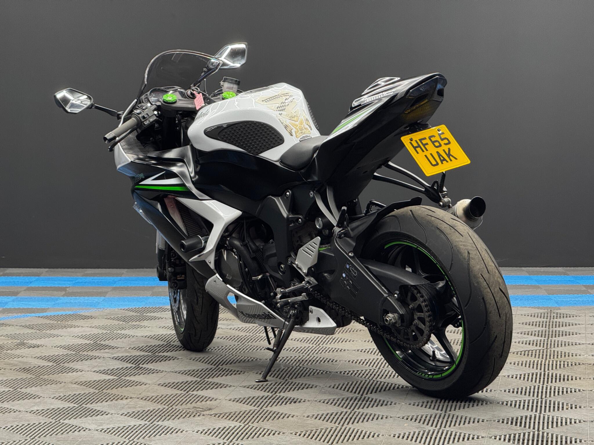 Used KAWASAKI Ninja zx-6r 636 636 2015 Manual (HF65UAK) | Motor Gurus