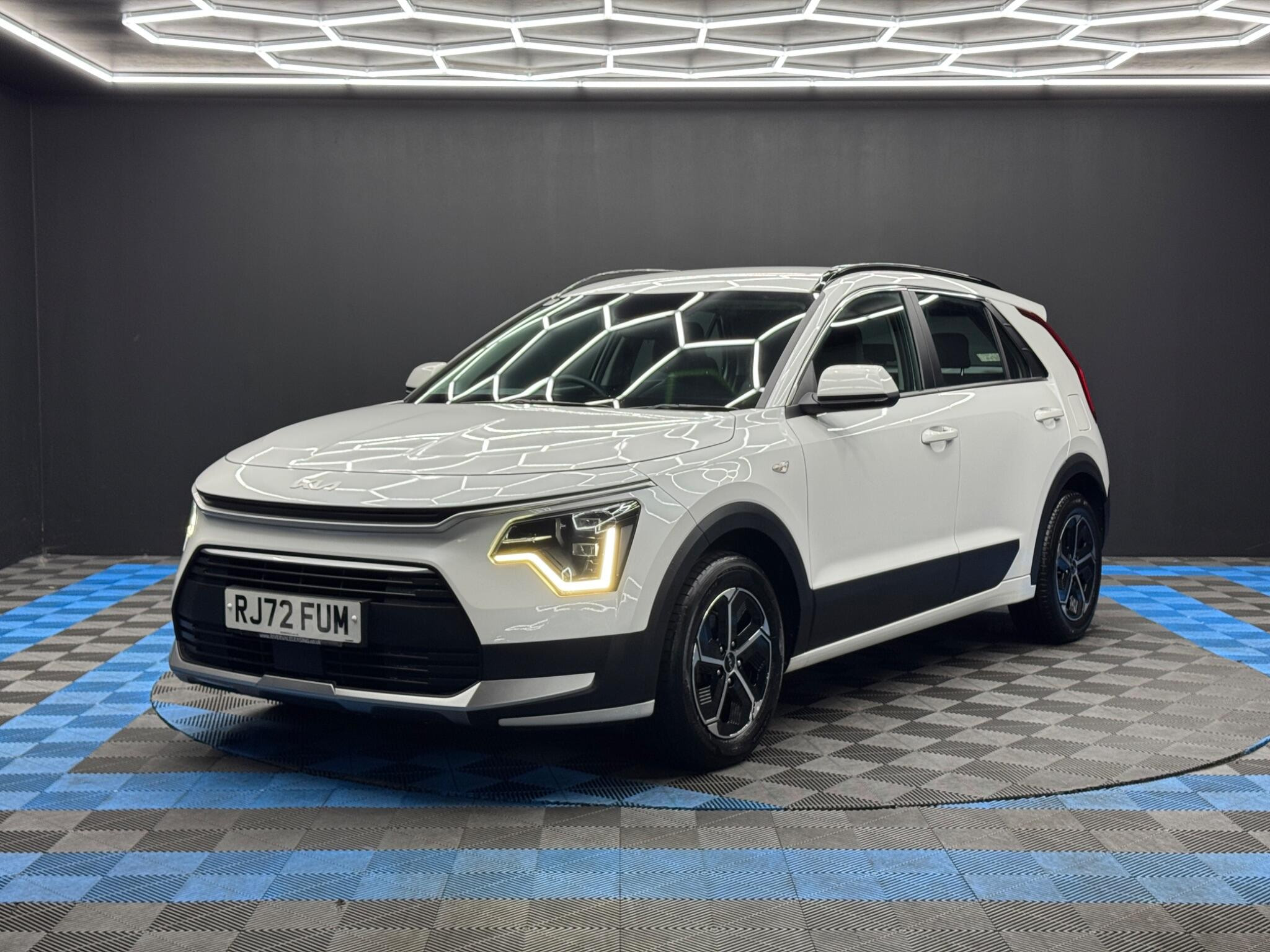 Kia Niro 1.6h GDi 2 DCT Euro 6 (s/s) 5dr 5dr Automatic 2026
