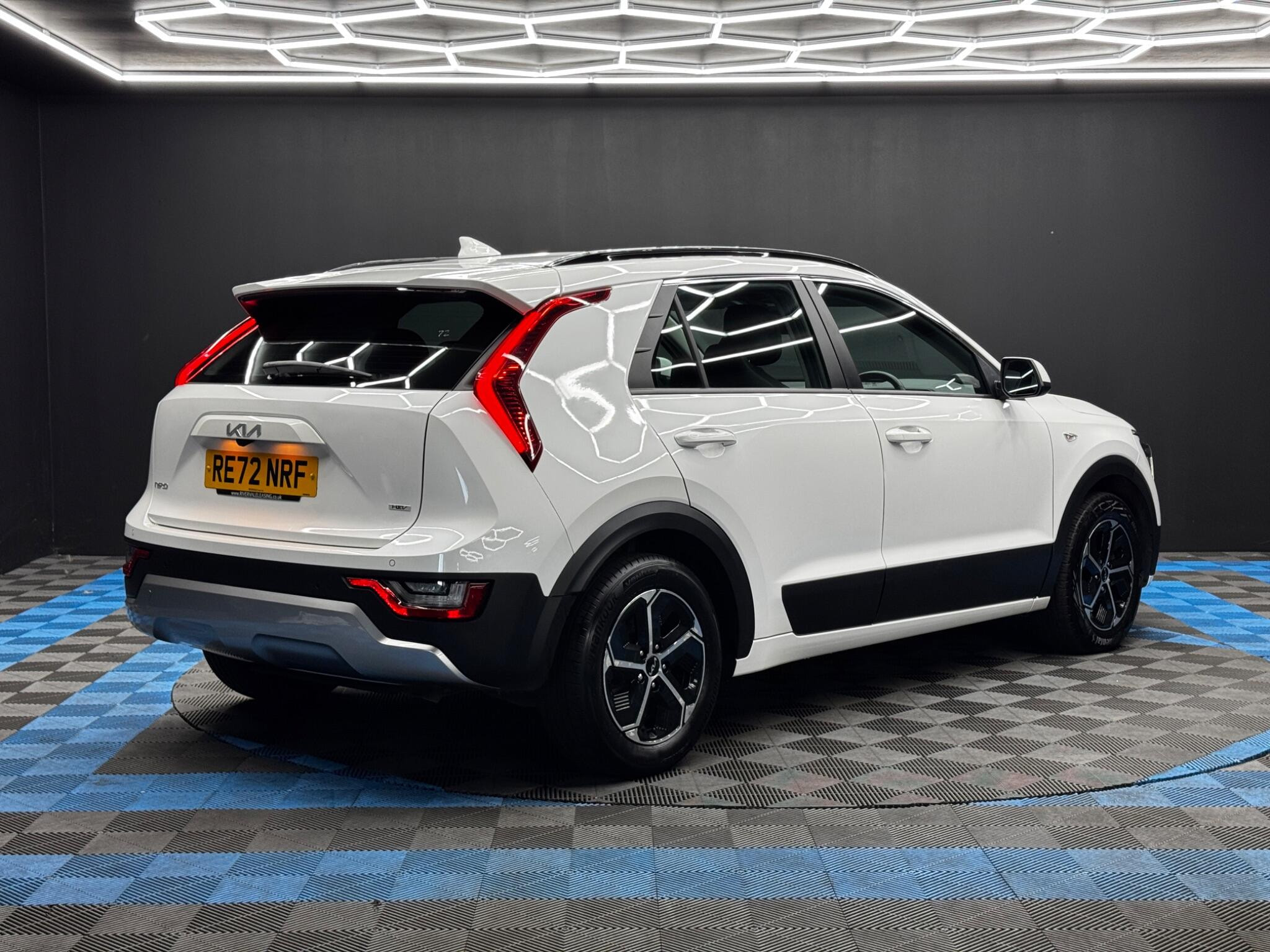Kia Niro 1.6h GDi 2 DCT Euro 6 (s/s) 5dr 5dr Automatic 2026