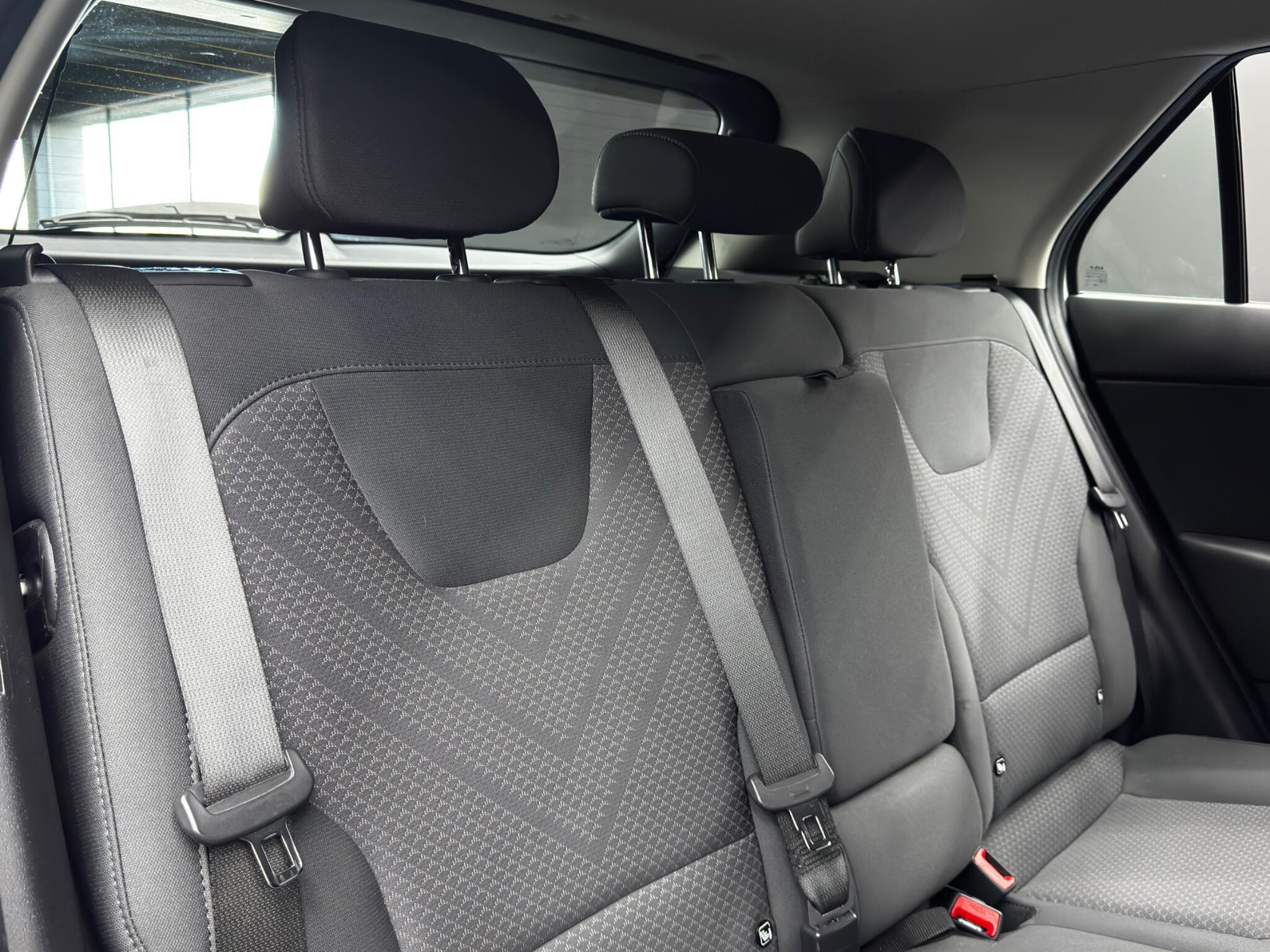 Kia Niro 1.6h GDi 2 DCT Euro 6 (s/s) 5dr 5dr Automatic 2026