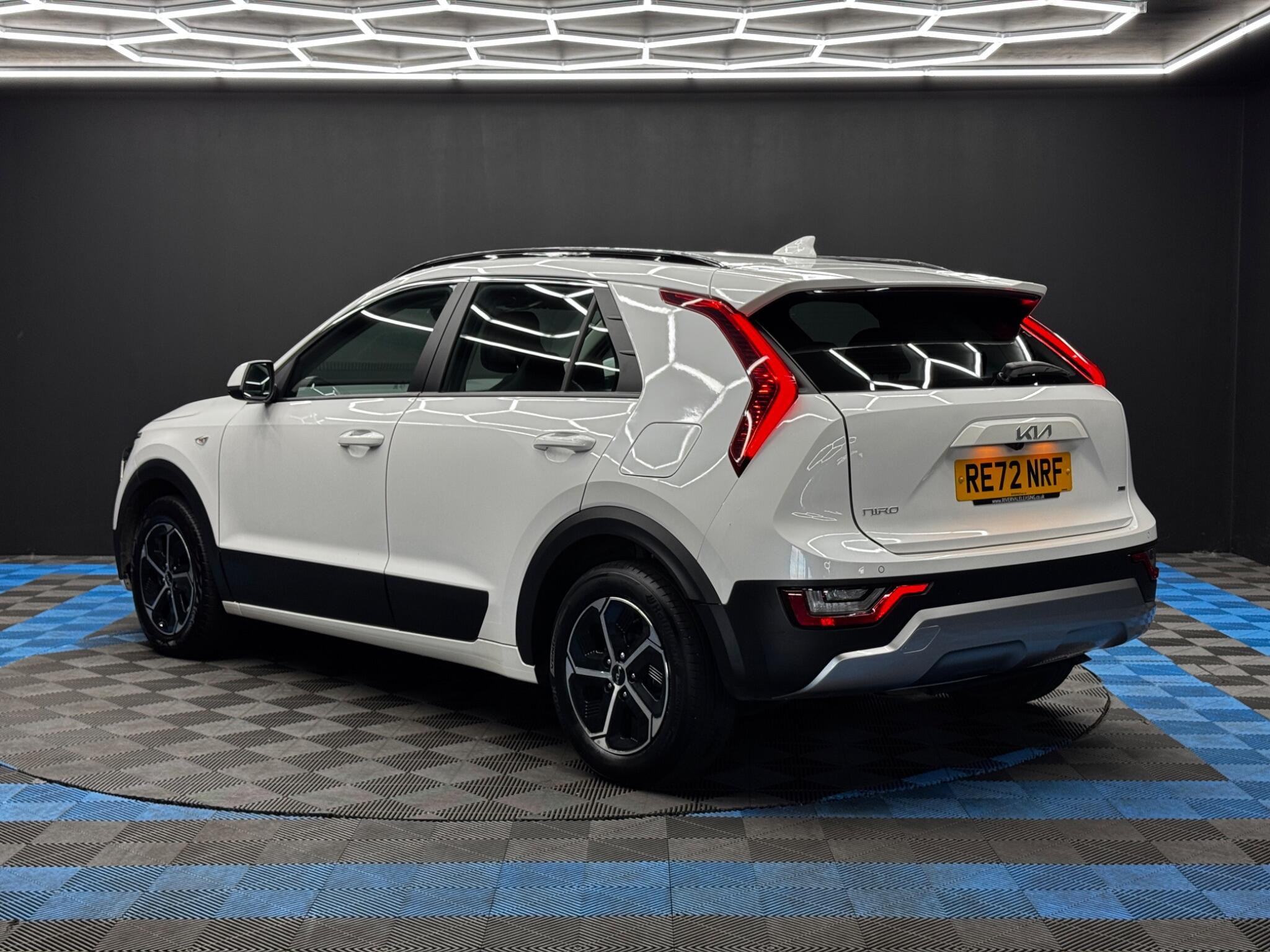 Kia Niro 1.6h GDi 2 DCT Euro 6 (s/s) 5dr 5dr Automatic 2026