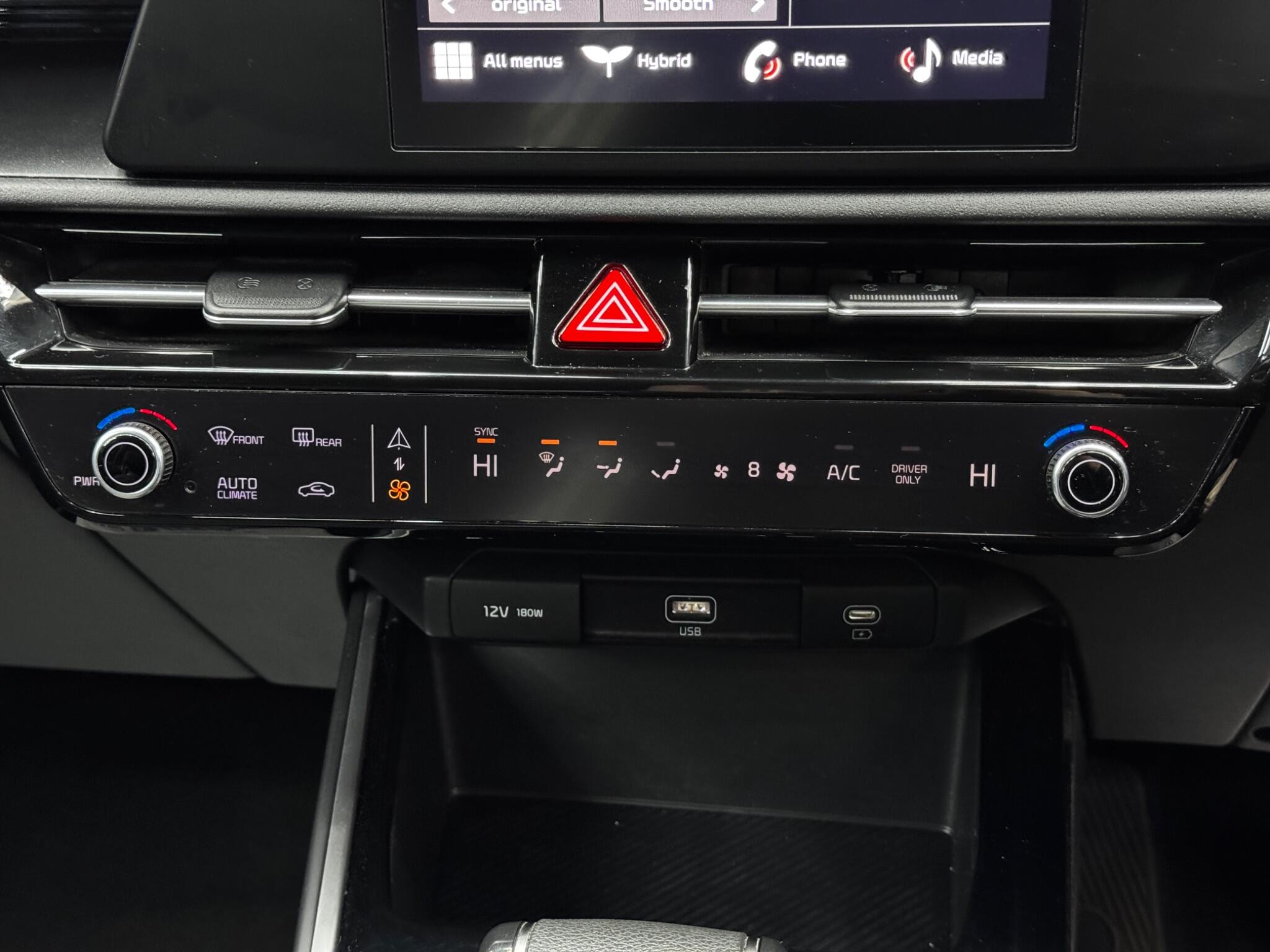 Kia Niro 1.6h GDi 2 DCT Euro 6 (s/s) 5dr 5dr Automatic 2026